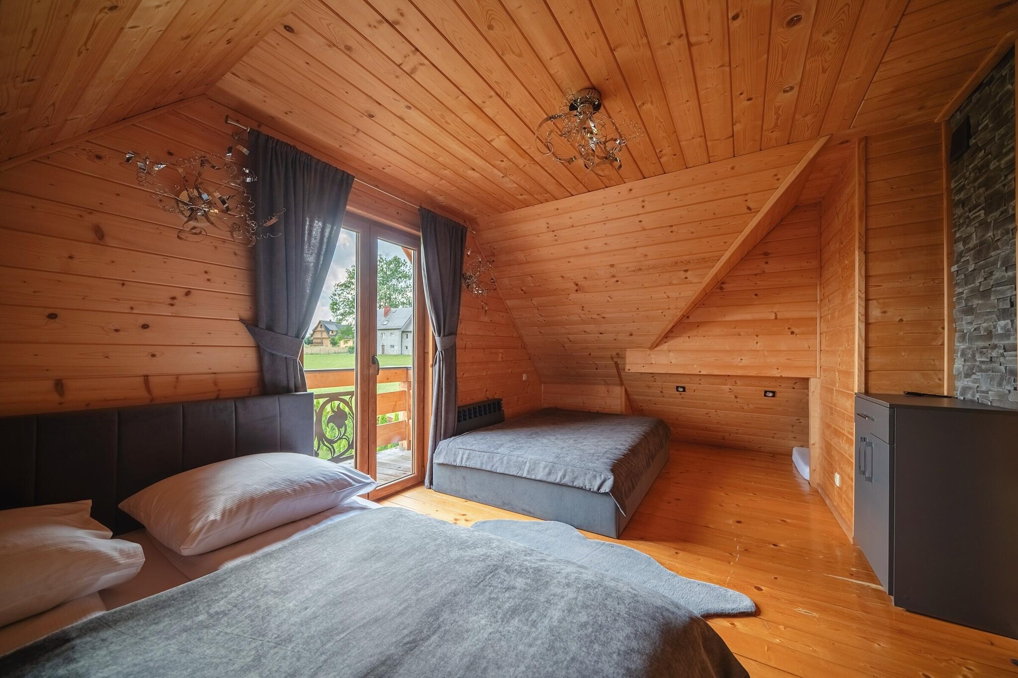 A luxury villa in the Tatra Mountains-Slaapkamer