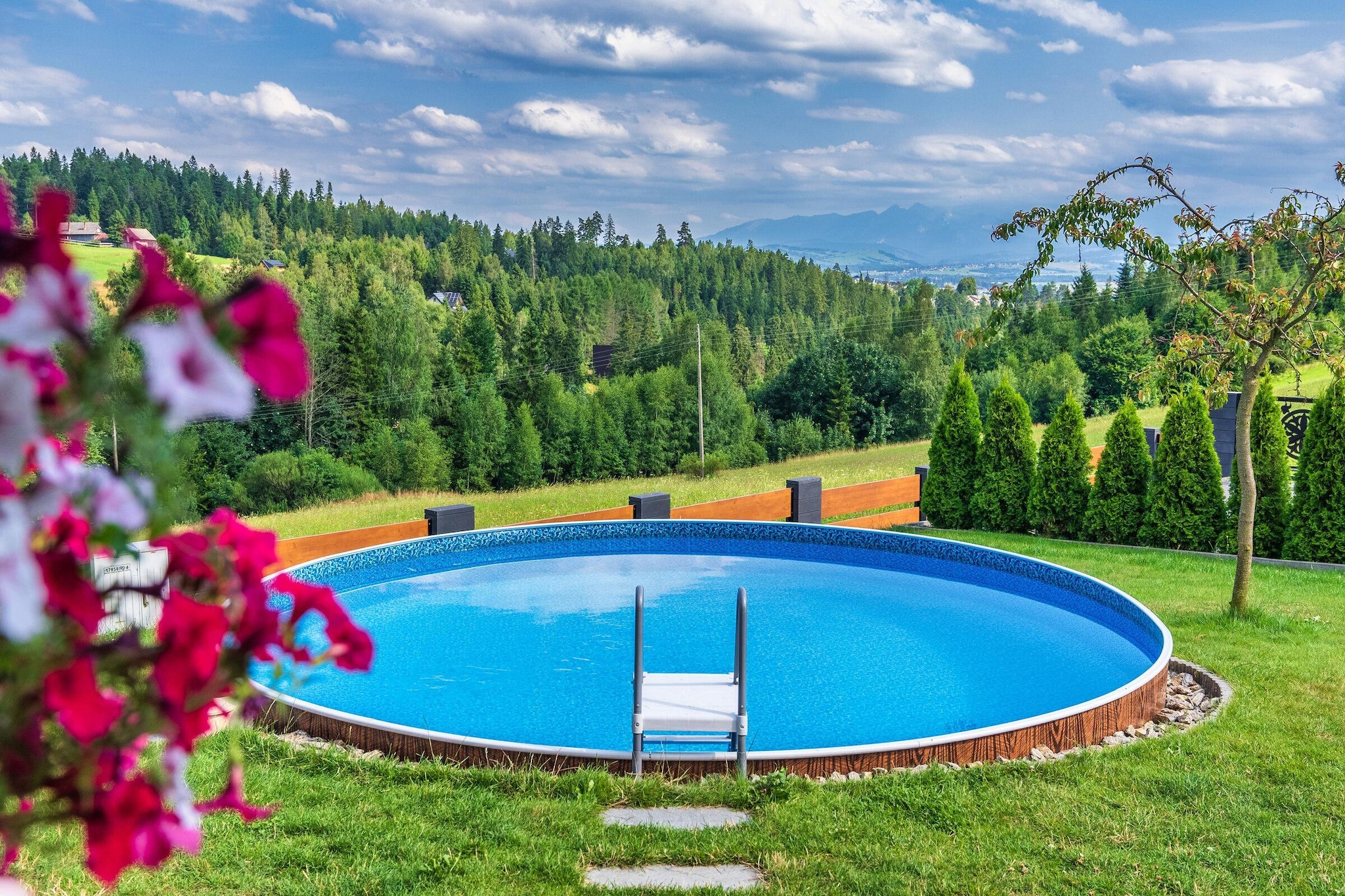 A luxury villa in the Tatra Mountains-Zwembad