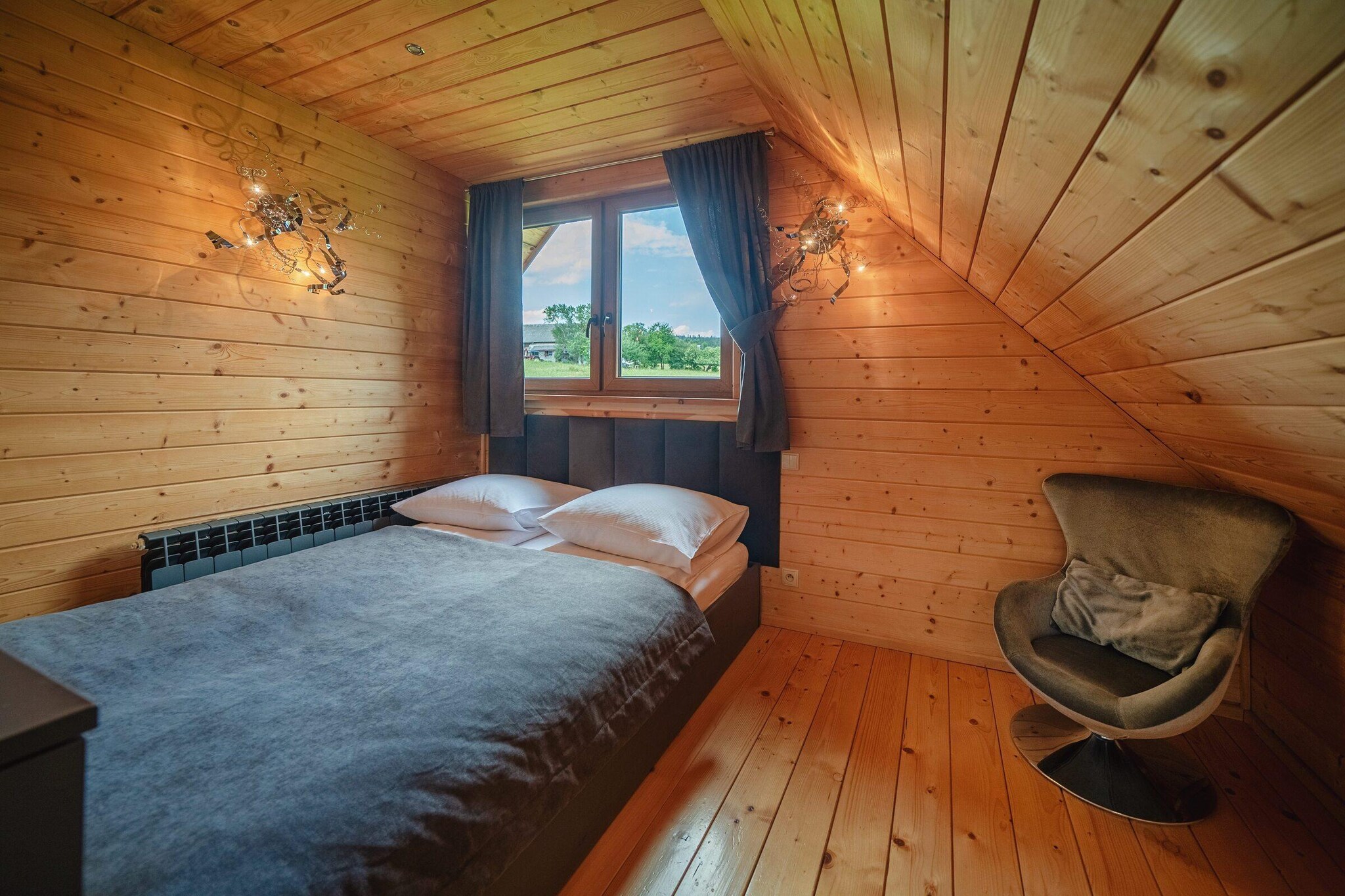 A luxury villa in the Tatra Mountains-Slaapkamer