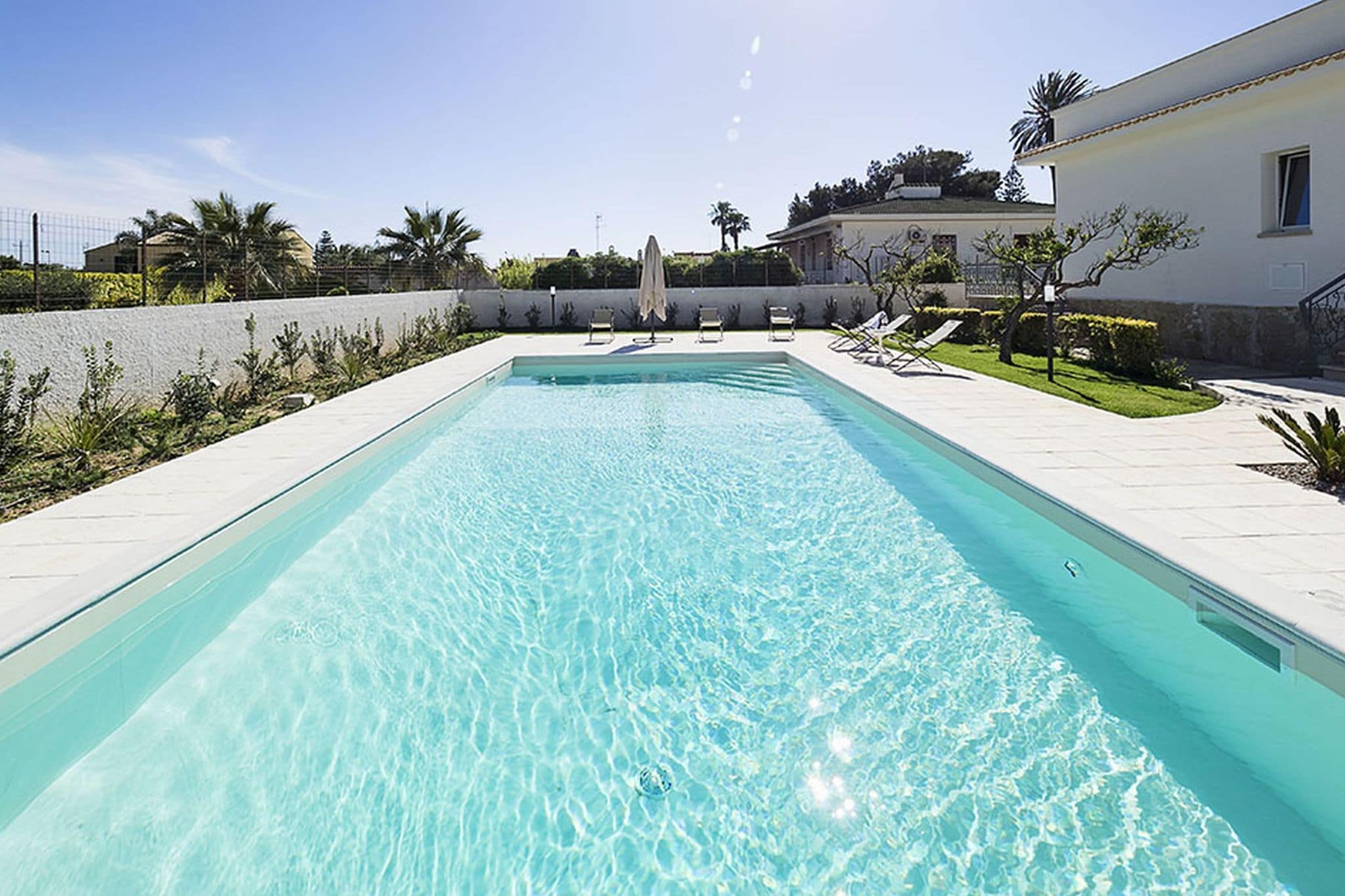 Geräumiges Ferienhaus in Marsala mit eigenem Pool