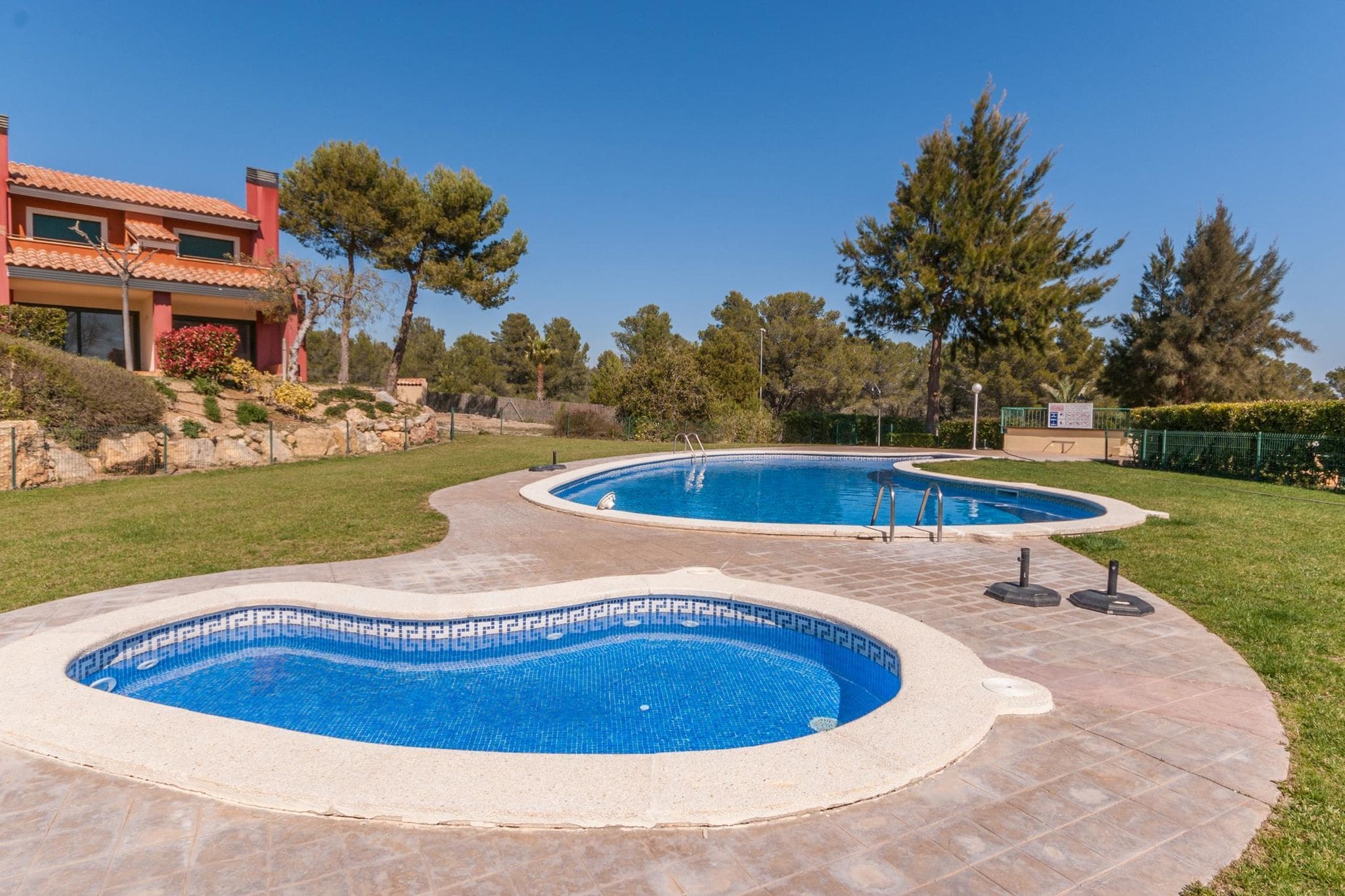 Gemütliche Villa im Mont-Roig del Camp

mit Schwimmbad