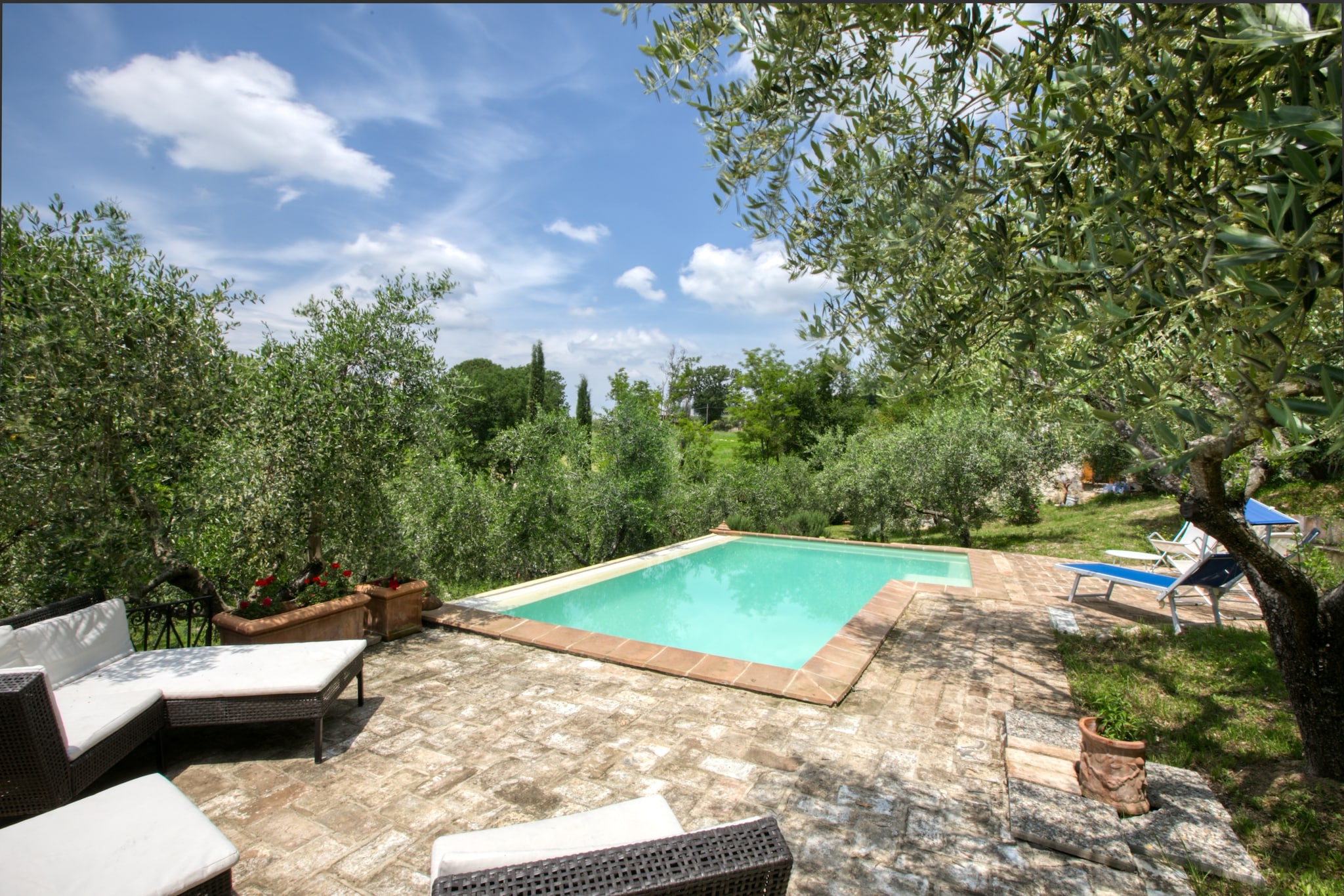 Charmante maison de vacances à Assisi, avec piscine