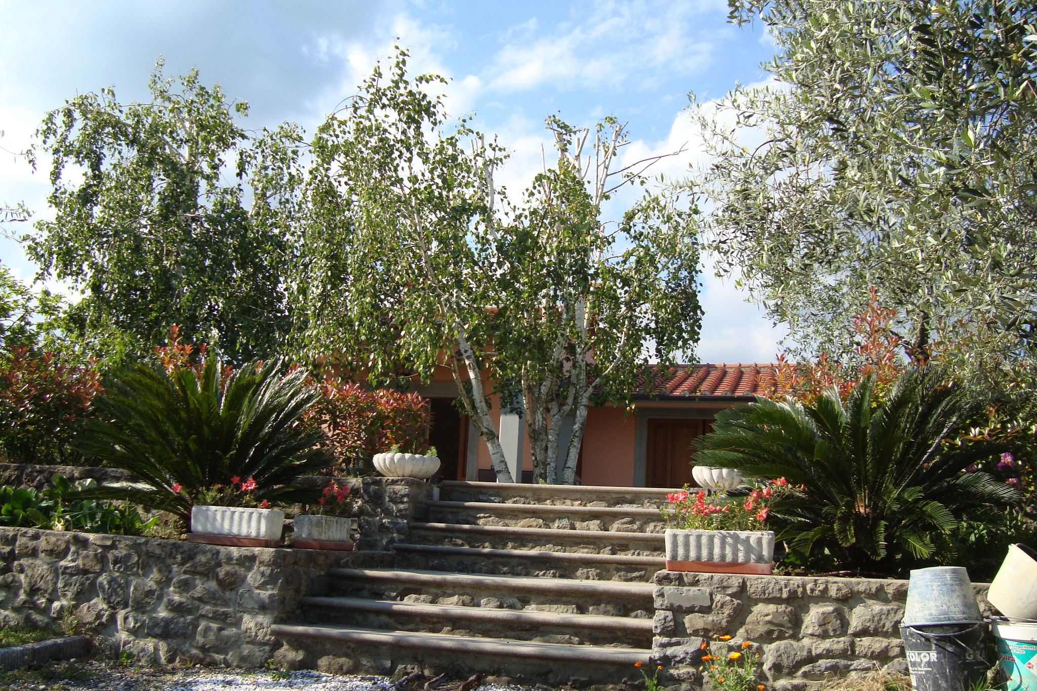 House in the Pistoia countryside with pool and garden, ideal for outdoor lunches