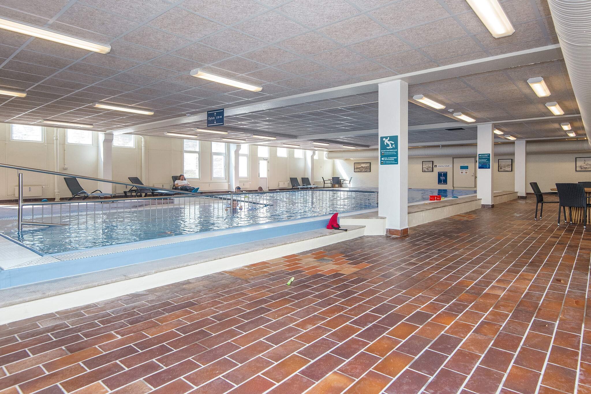 2 room w/seaview-Niet-getagd