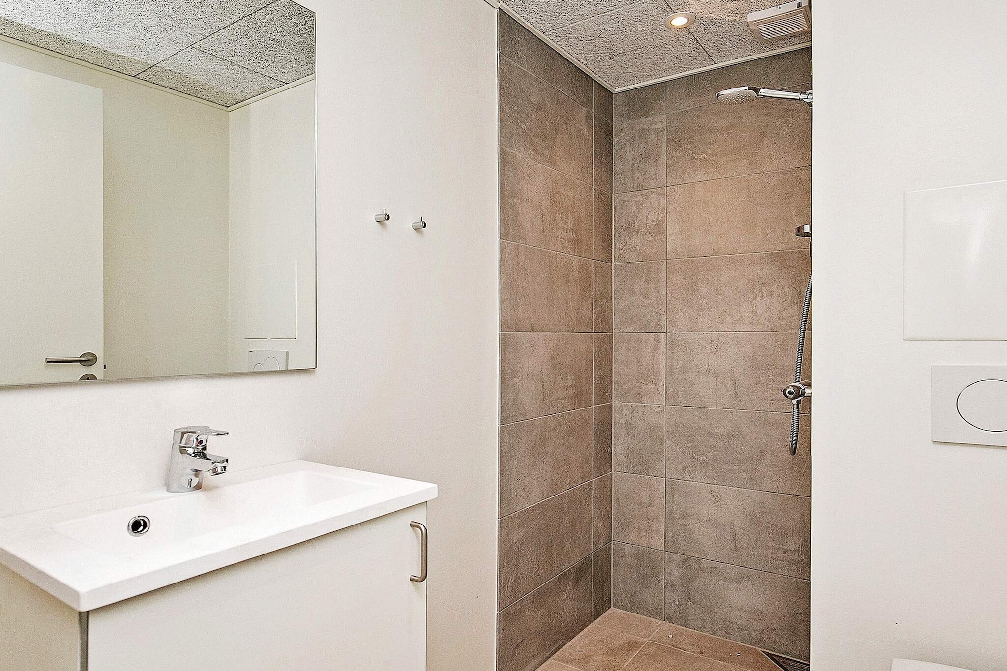 1 room,incl.electricity,Premium - Intérieur