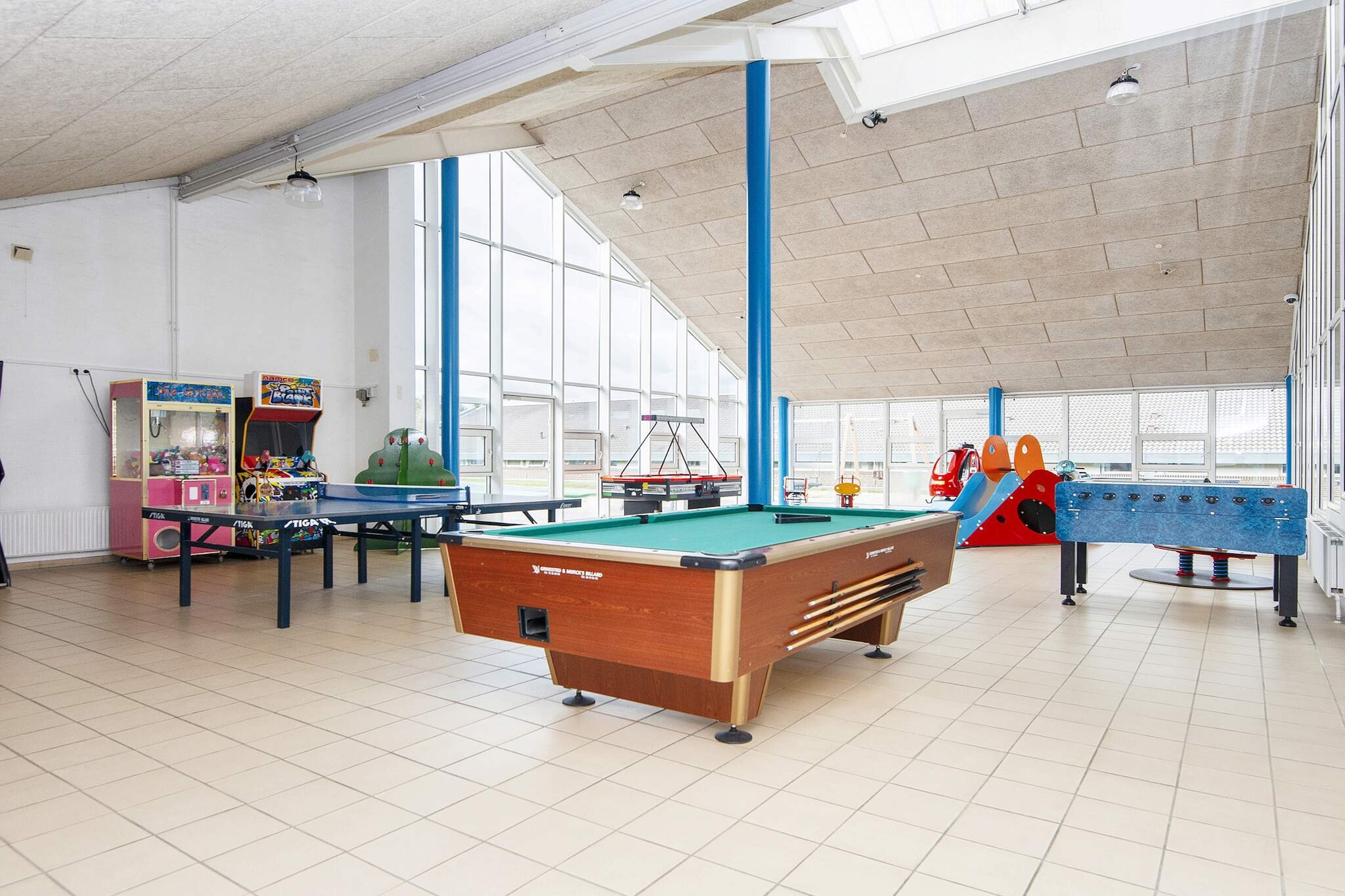 3 room,2 levels,Standard - Niet-getagd