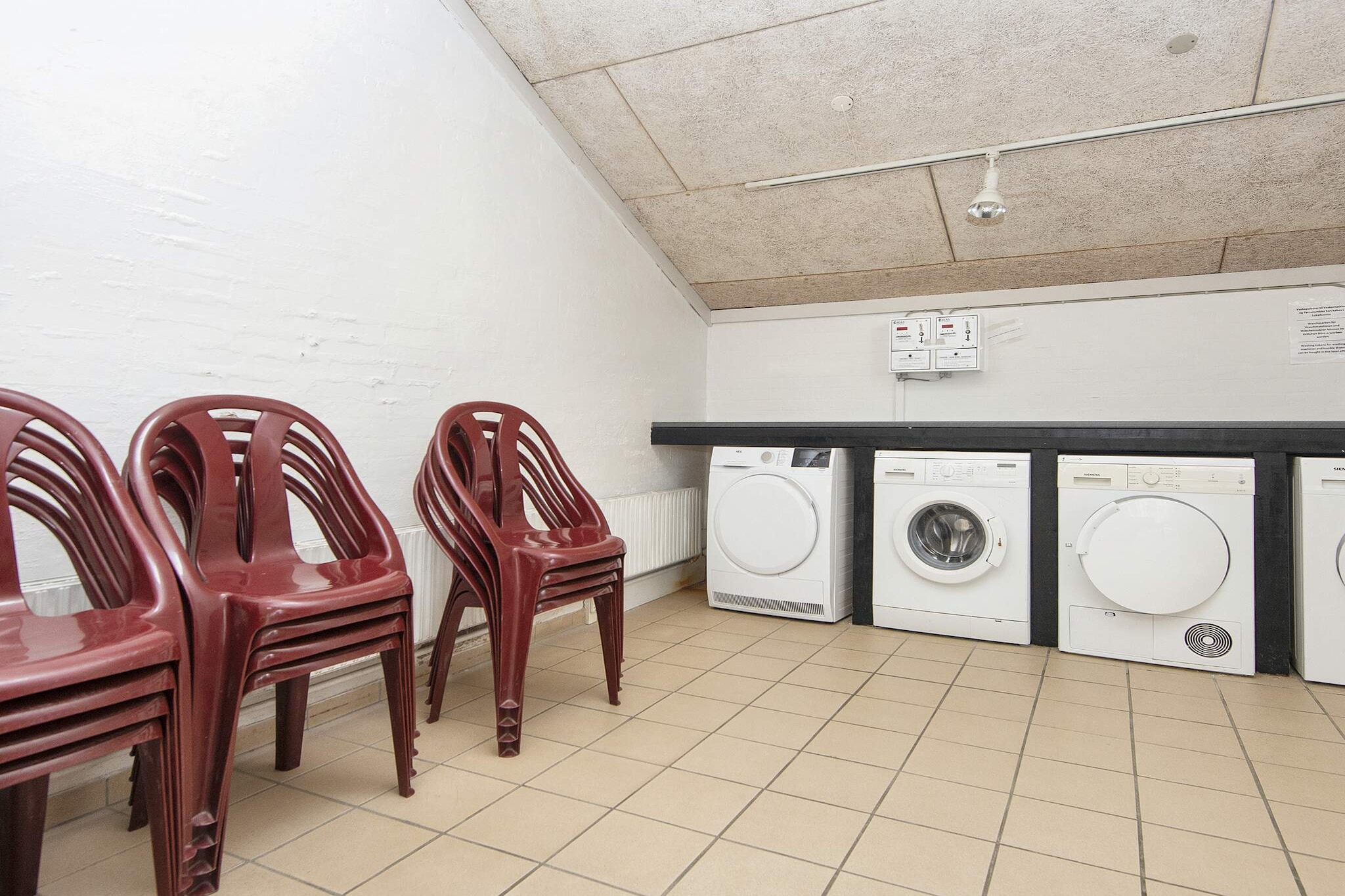 3 room,2 levels,Standard - Niet-getagd