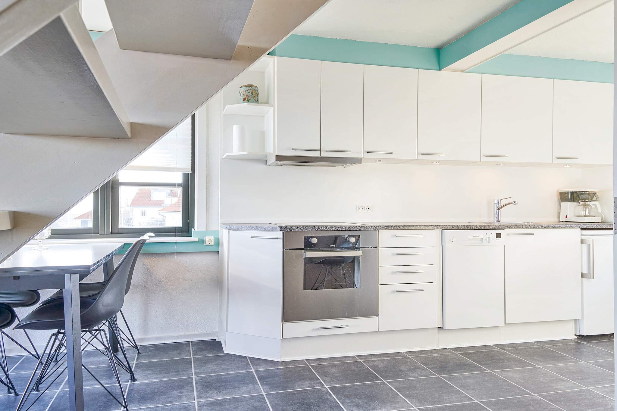 3 room w/seaview-Binnen