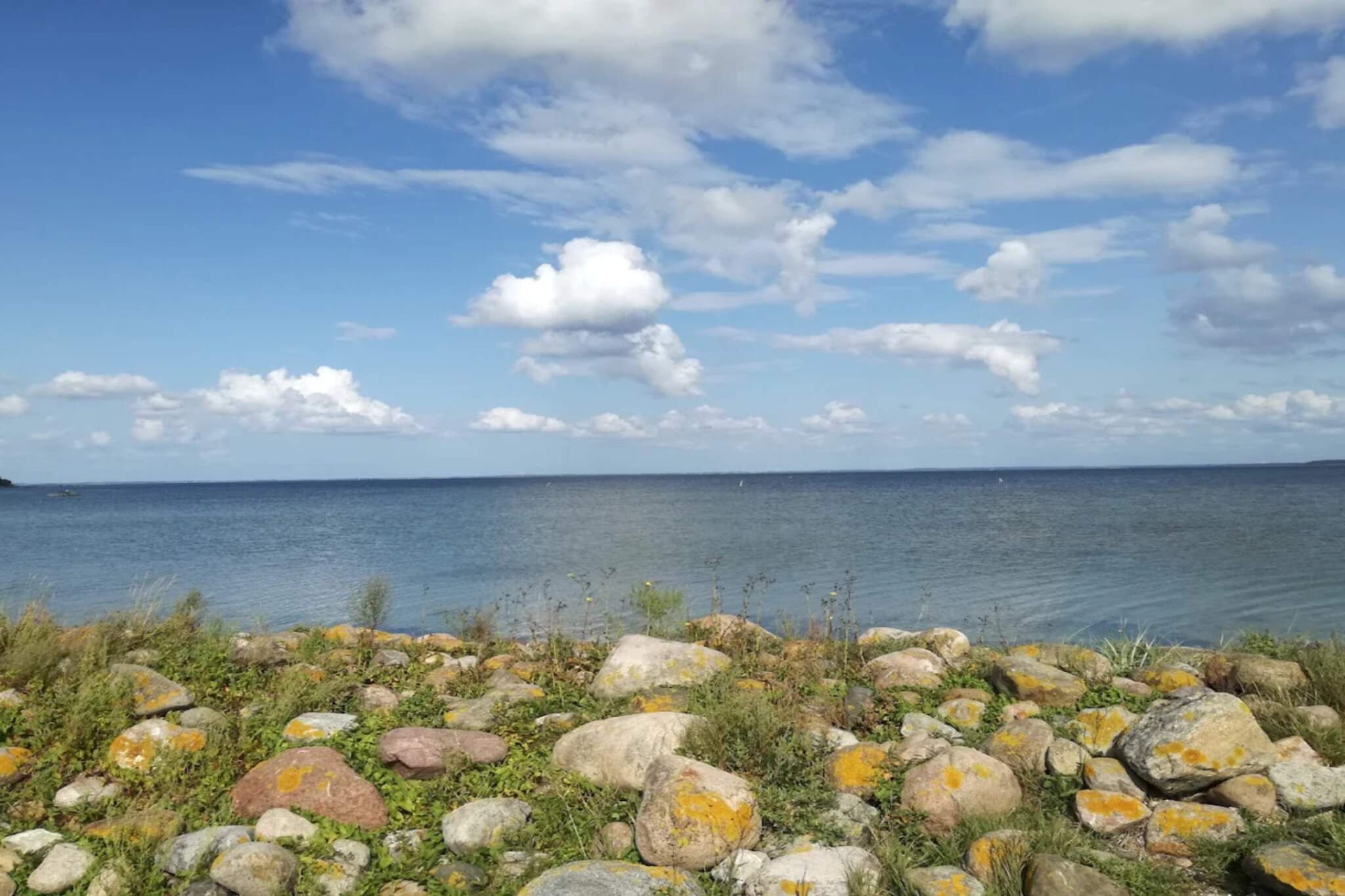 1 room w/seaview-Waterzicht