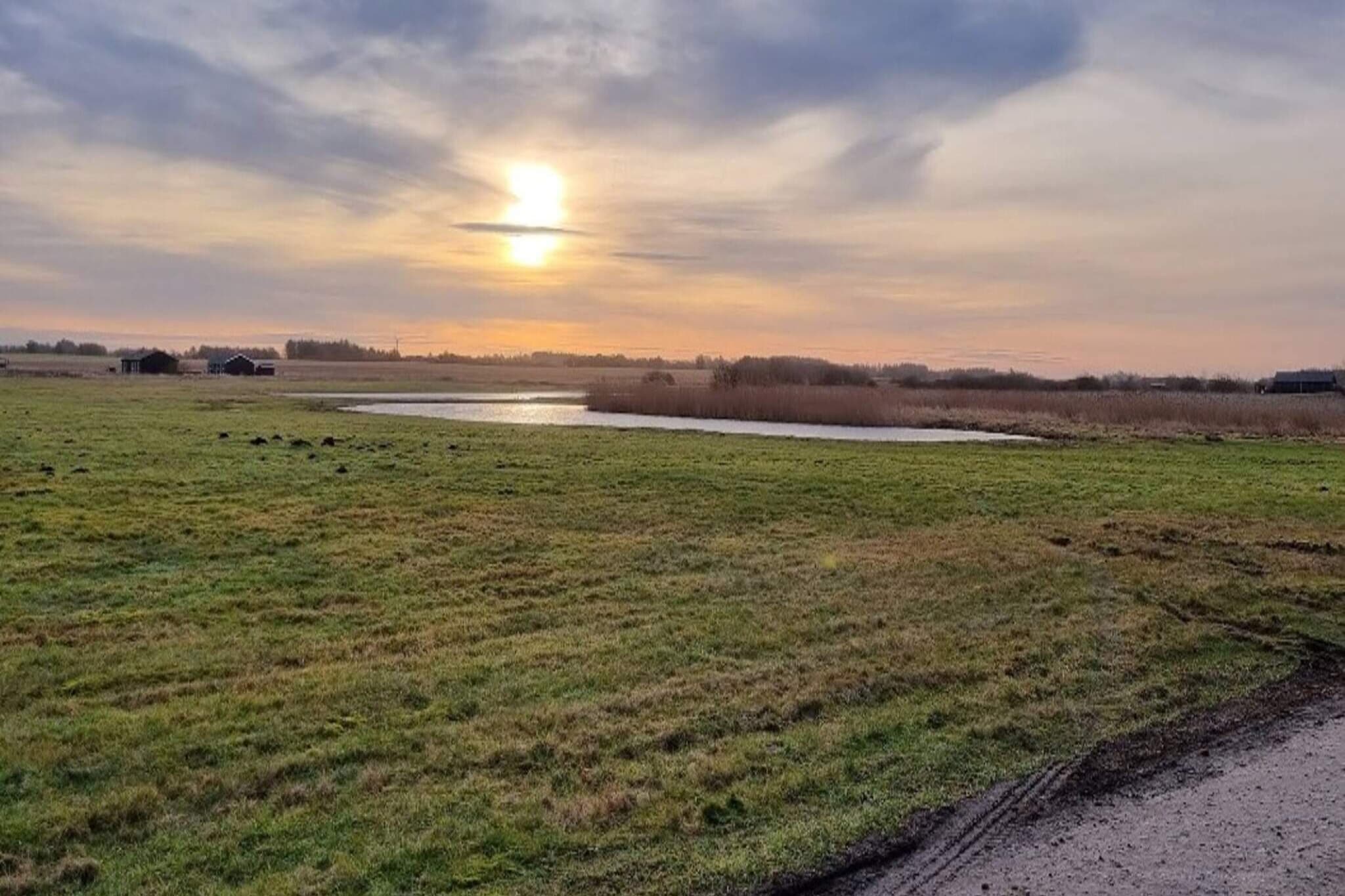 1 room w/seaview-Buitenlucht