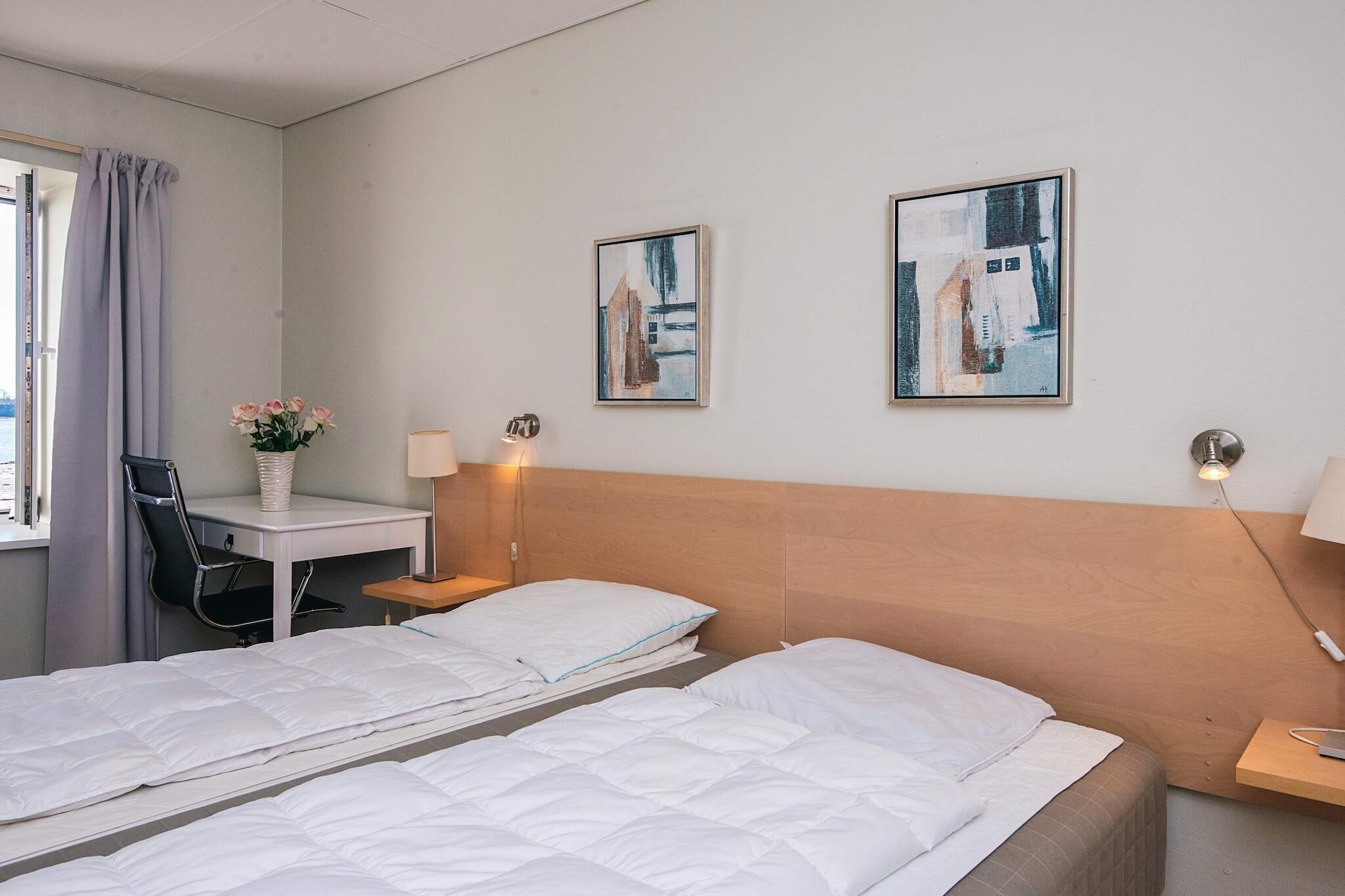 1 room w/seaview - Binnen