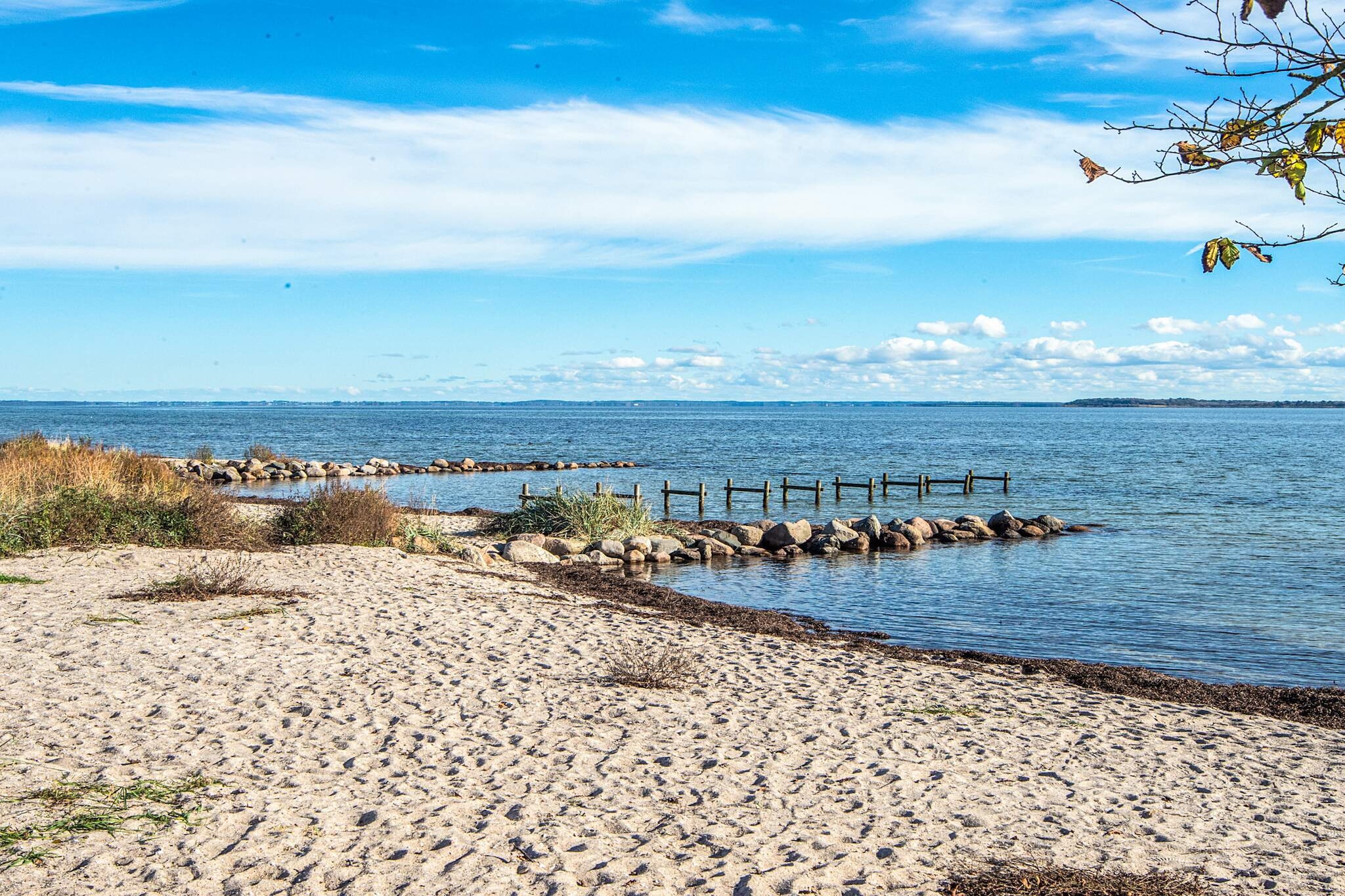 2 rooms w/partially seaview-Niet-getagd