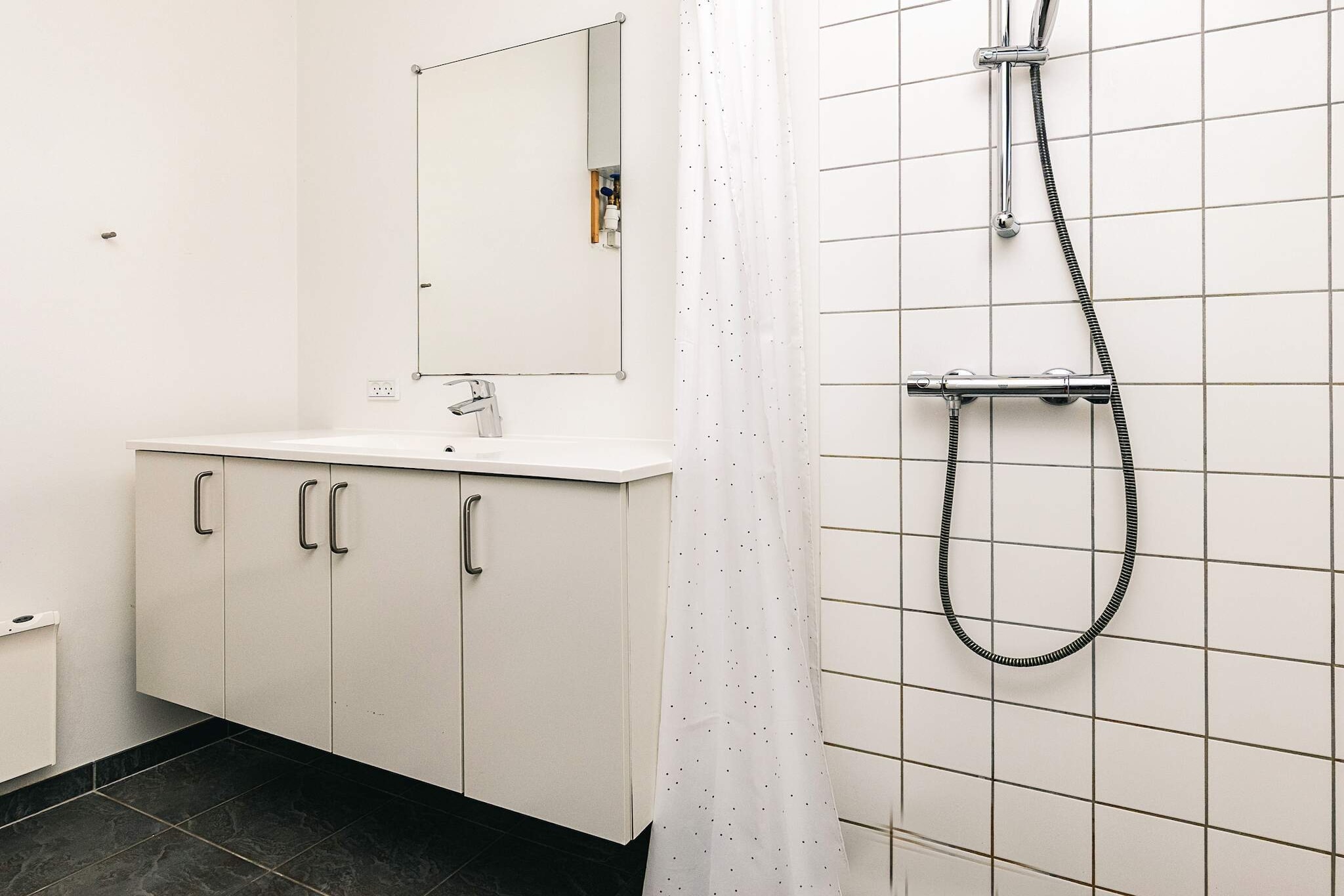 2 room,Premium-Indoor