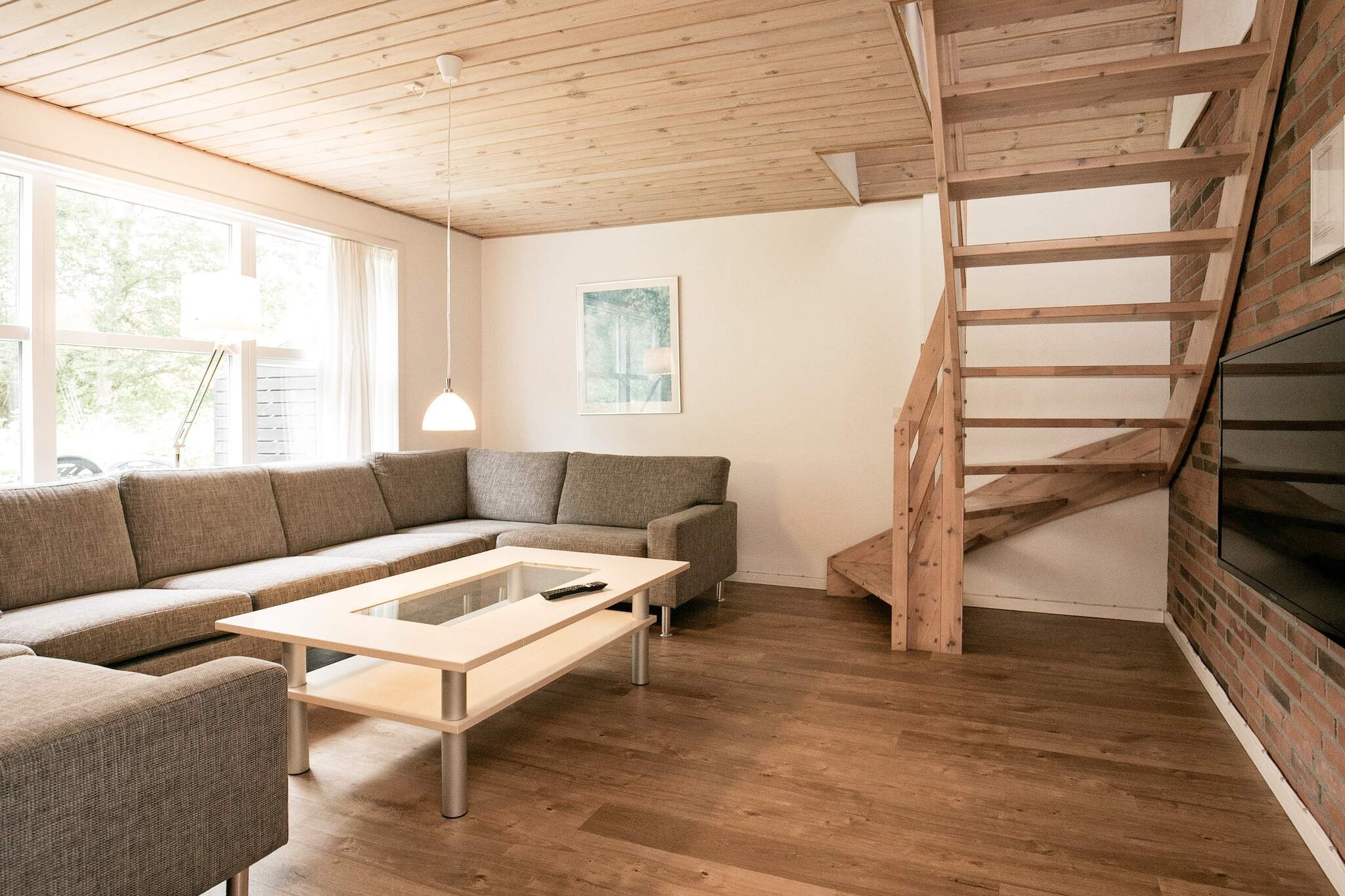 5 room,attached house