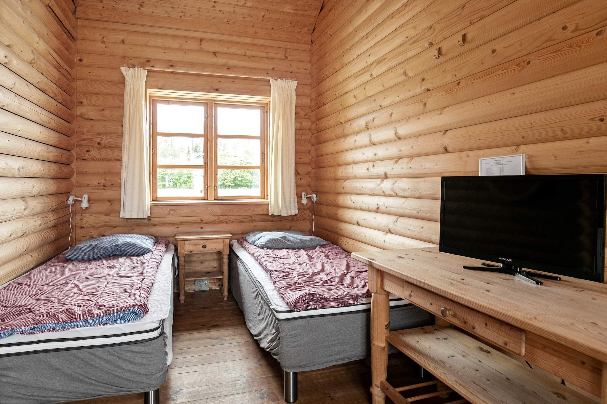 1 room,attached house - Indoor