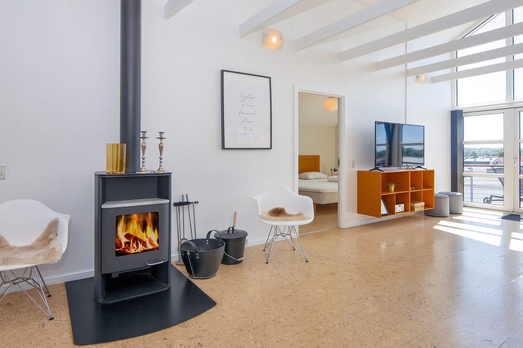 3 room,1 st floor,penthouse - Intérieur