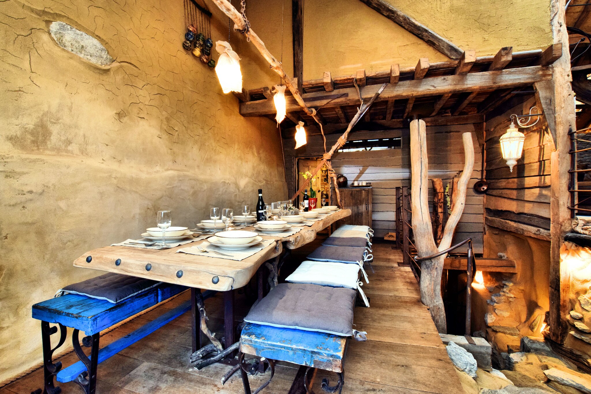 Ground floor: (hallway(stove(wood)), bedroom(double bed(160 x 200 cm)), bedroom(single bed(90 x 200 cm), bunk bed(90 x 200 cm)), bathroom(shower, washbasin), toilet, sauna, storage(tumble dryer, washing machine))\n\nOn the 1st floor: (open kitchen(electric kettle, toaster, cooker(5 ring stoves, ceramic), hood, coffee machine, 2x oven, microwave, dishwasher, fridge), Living/diningroom(TV(flatscreen), dining table(12 persons), seating area), bathroom(shower, 2x washbasin, toilet), terrace)\n\nOn the 2nd floor: (bedroom(double bed(160 x 200 cm)))\n\nheating(electric, central), terrace, garden(shared with other guests), BBQ, parking, pond, deckchairs, boules court, children\'s bed, high chair