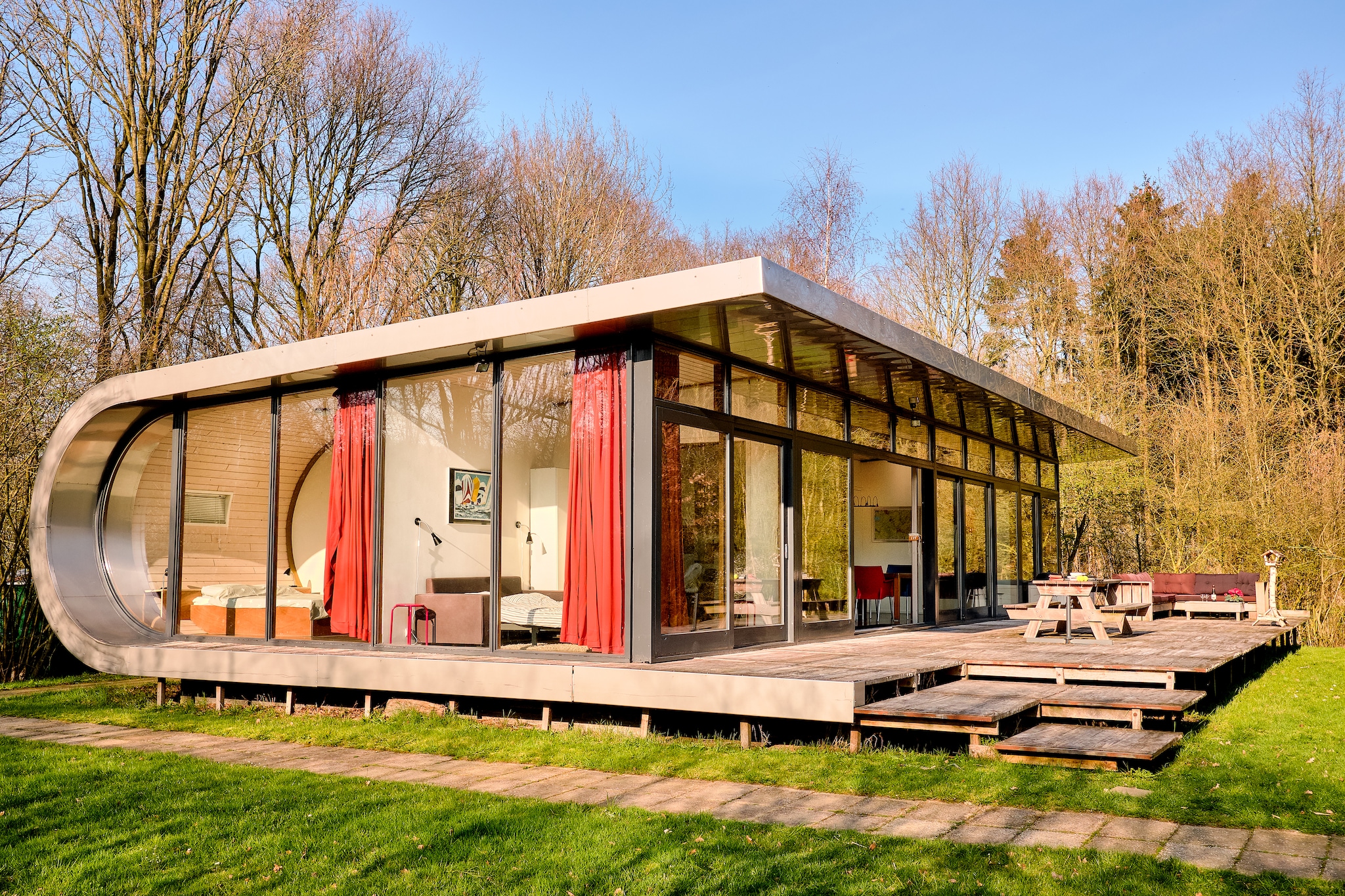 Gemütlicher Bungalow in Noordwolde inmitten des Waldes