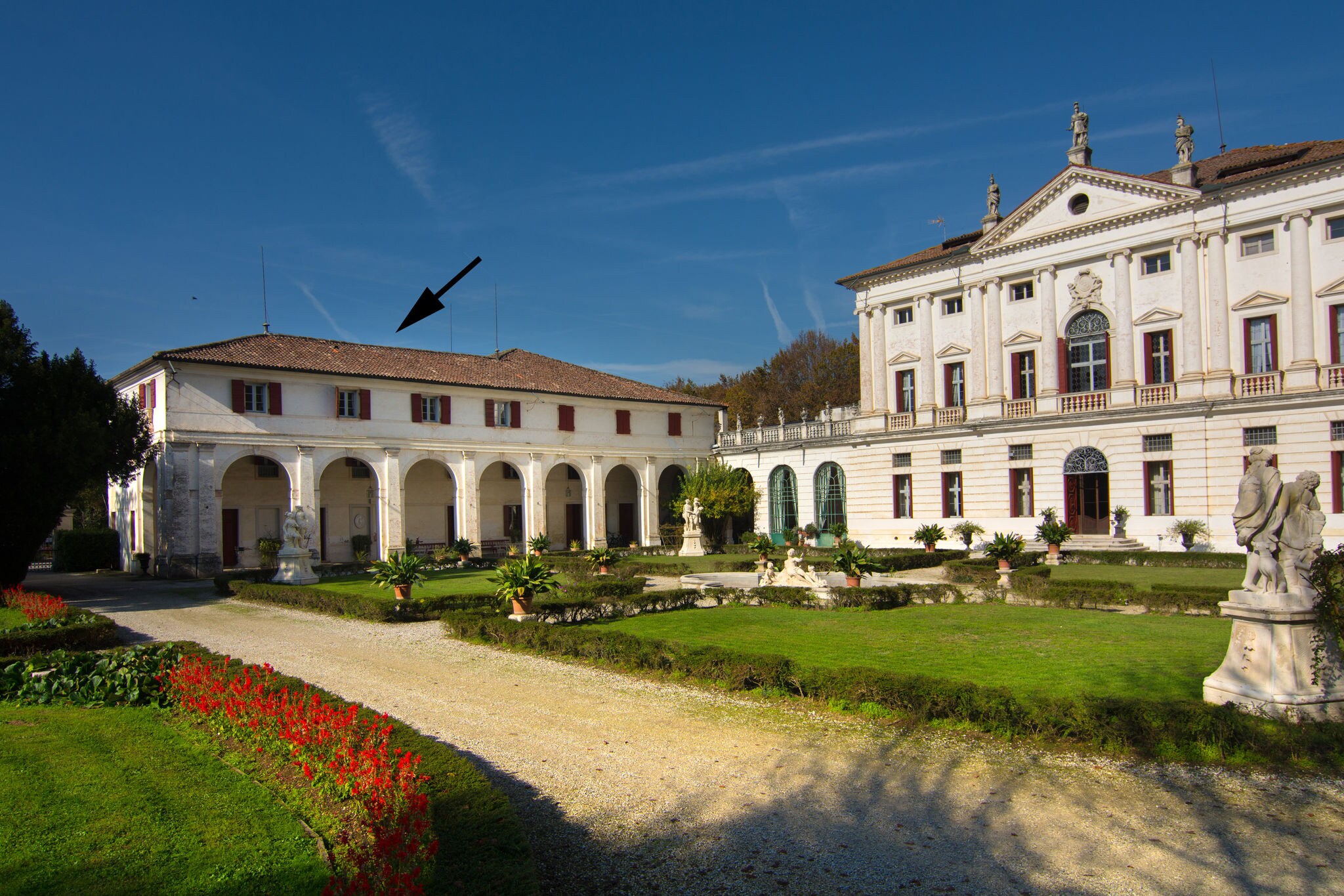 Villa vénitienne historique, jardin et piscine privée.