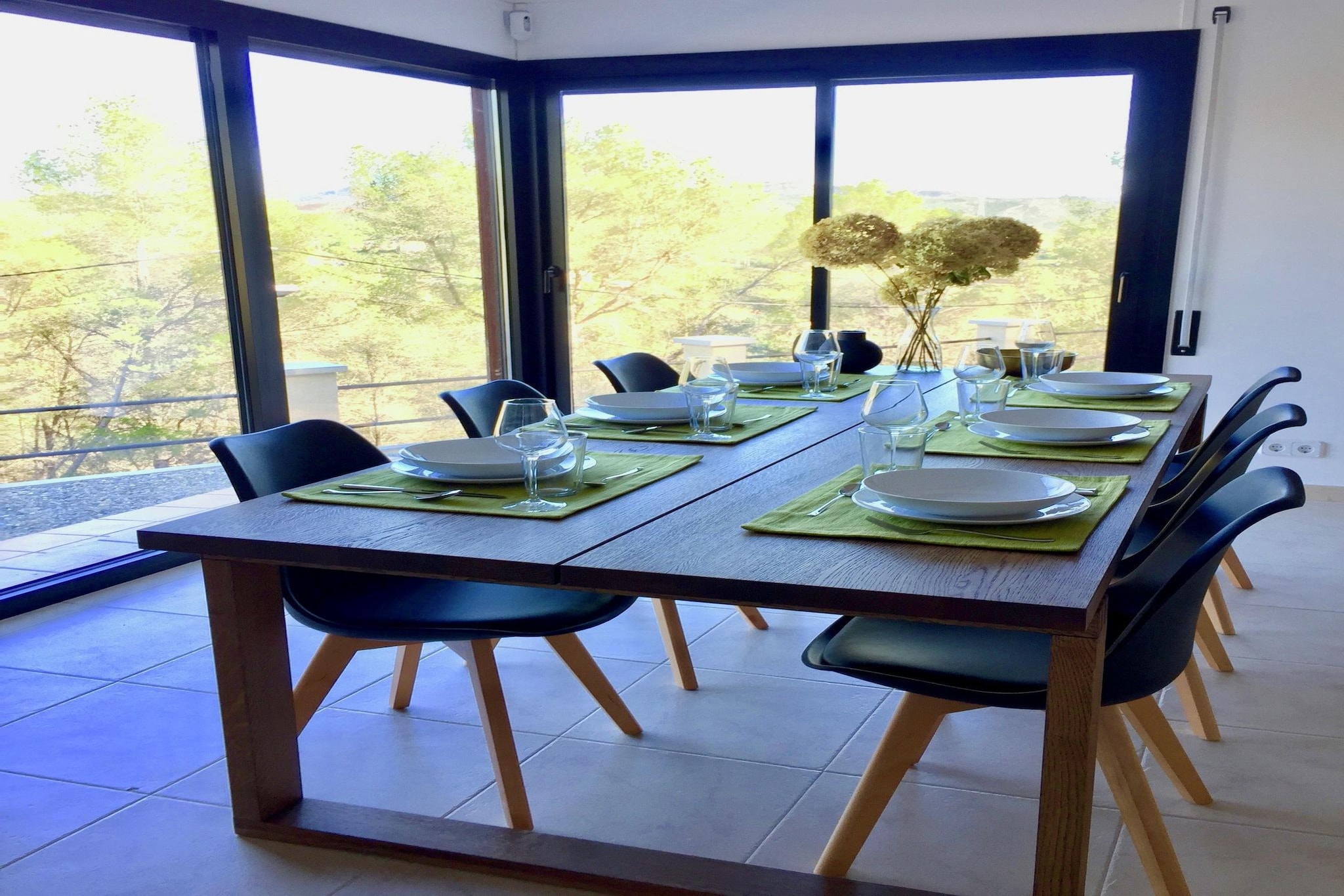 House Olivella-Eetkamer