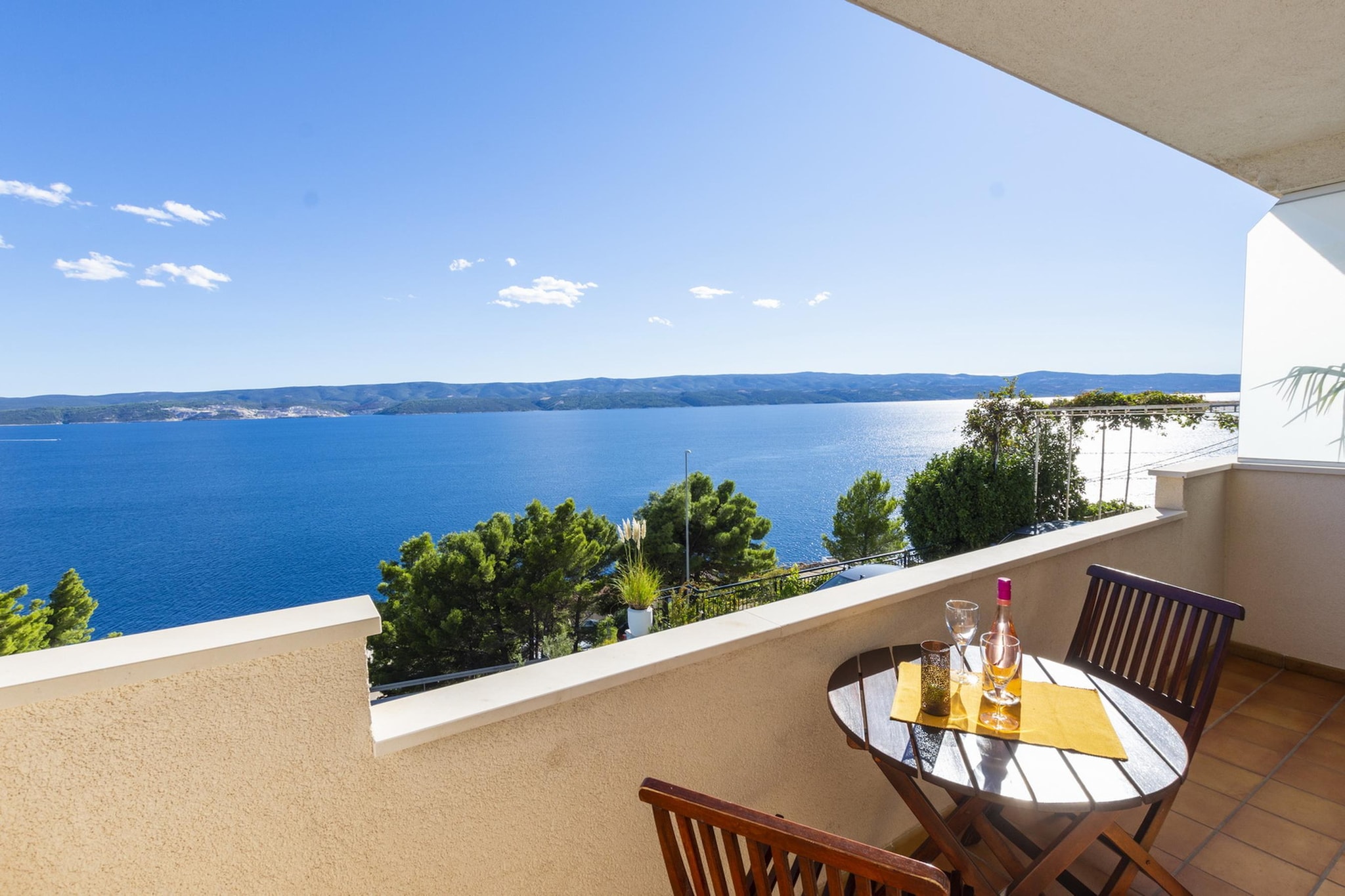 Shared pool apartment David - first floor - Terrasbalkon