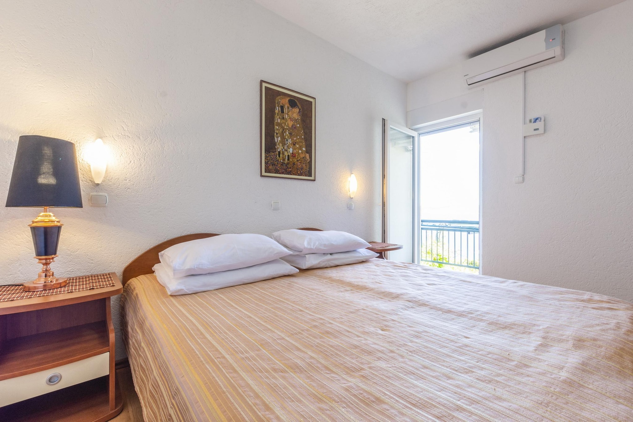 Shared pool apartment David - first floor - Slaapkamer