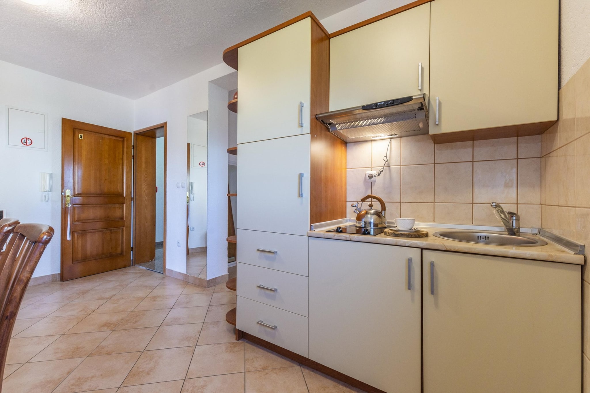 Shared pool apartment David - first floor - Keuken