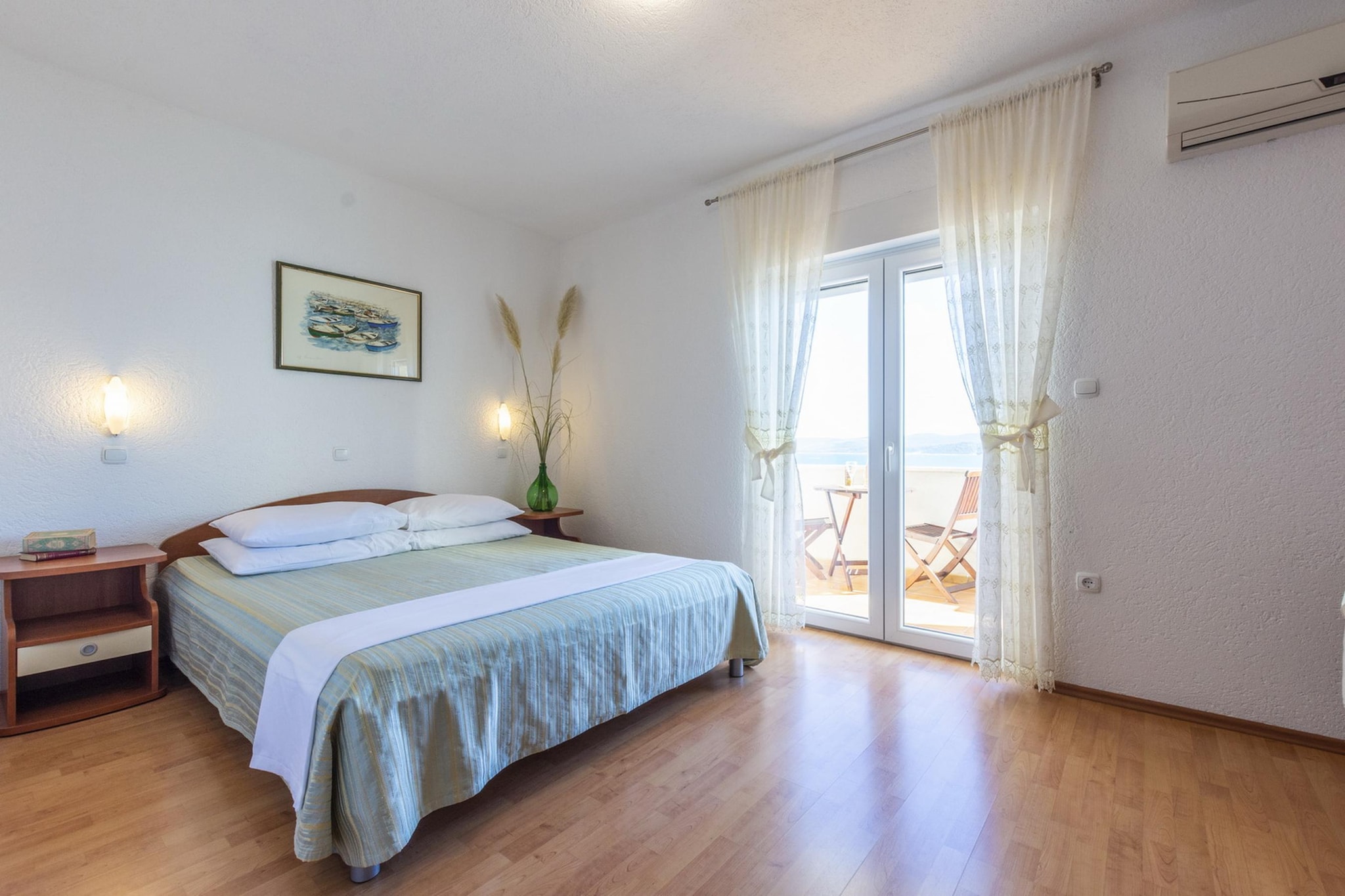 Shared pool apartment David - first floor - Slaapkamer