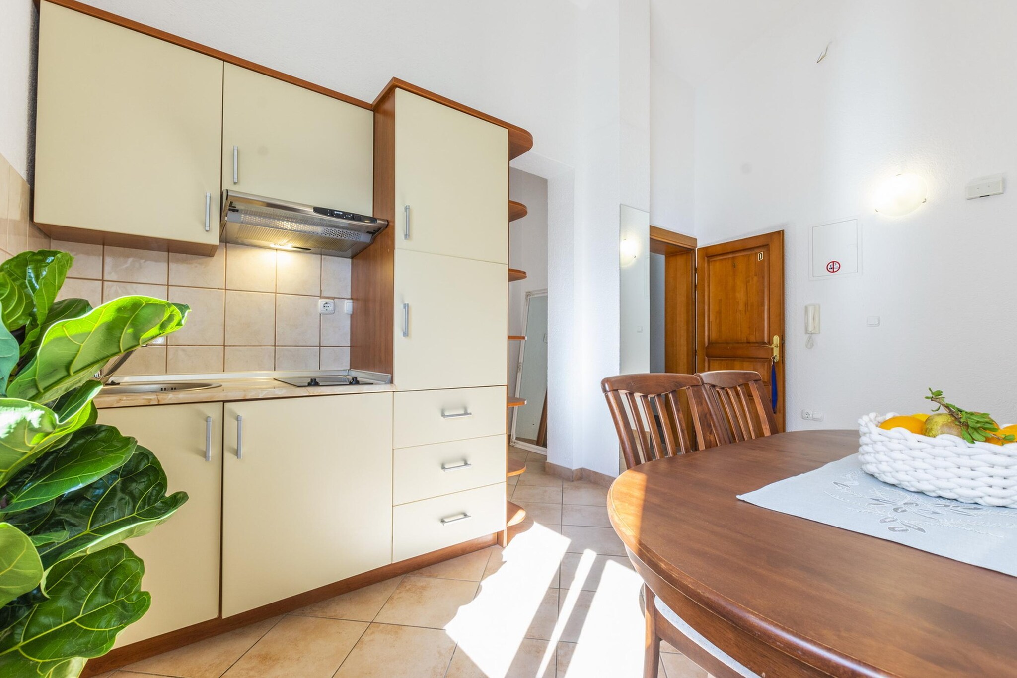 Shared pool apartment David- second floor - Keuken