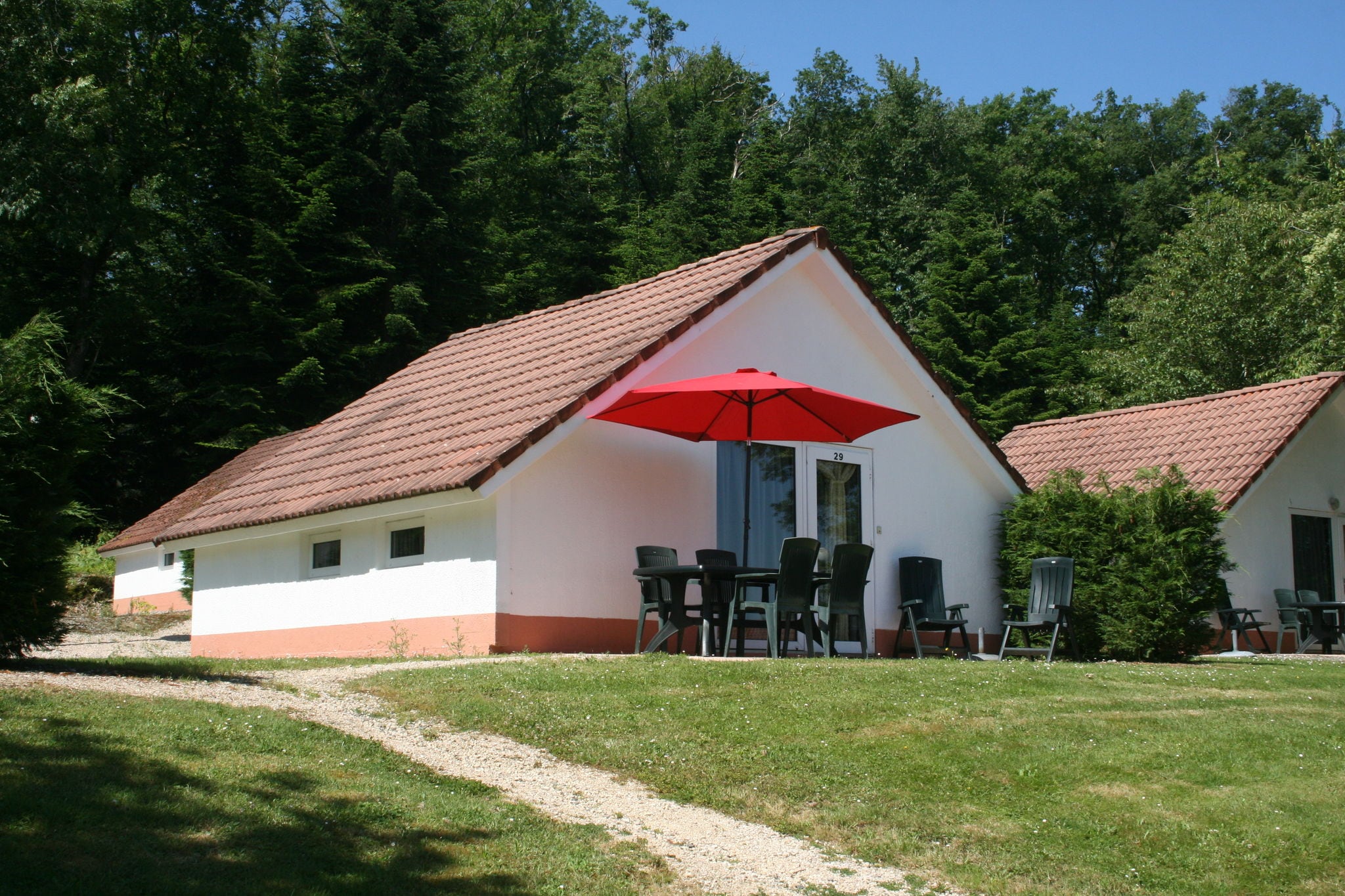 Agréable maison avec terrasse d'un beau village de vacances