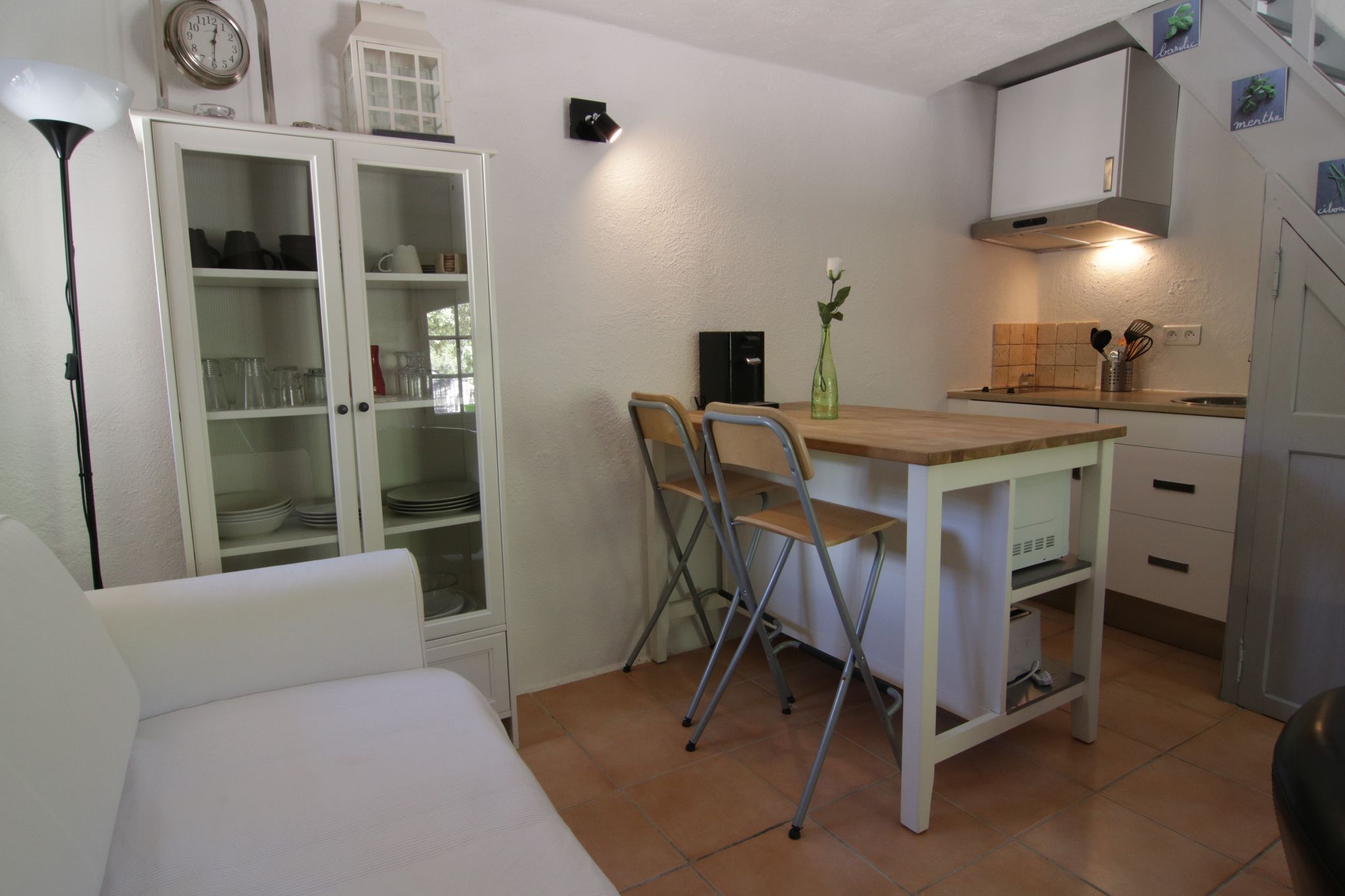 Modern studio with terrace, near the popular St. Maxime