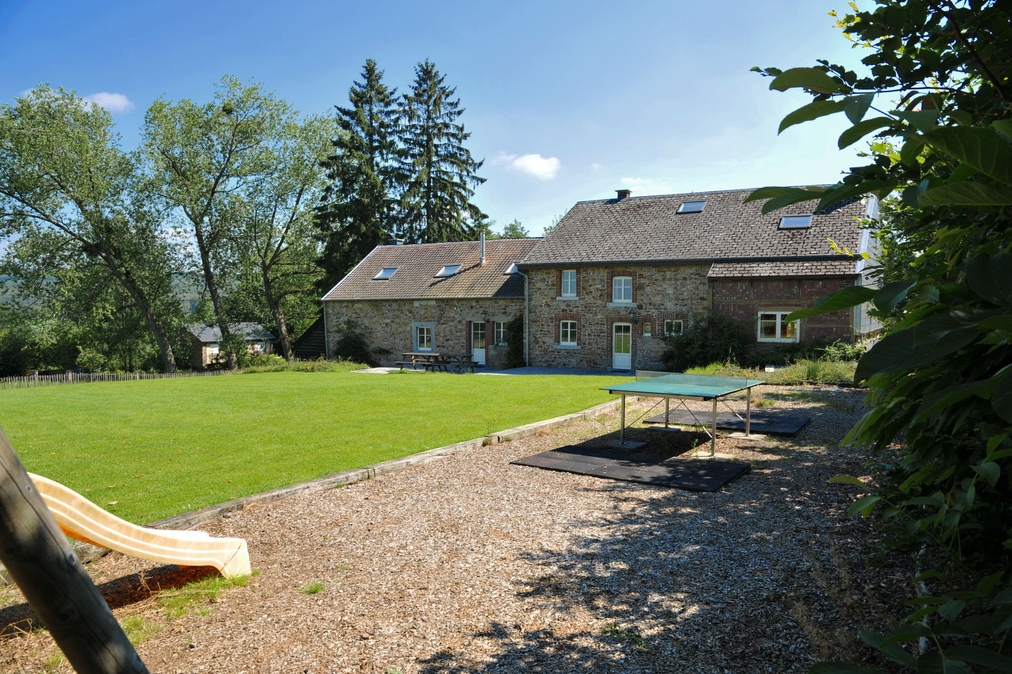 Renovated farmhouse, completely furnished for groups of up to 32 people