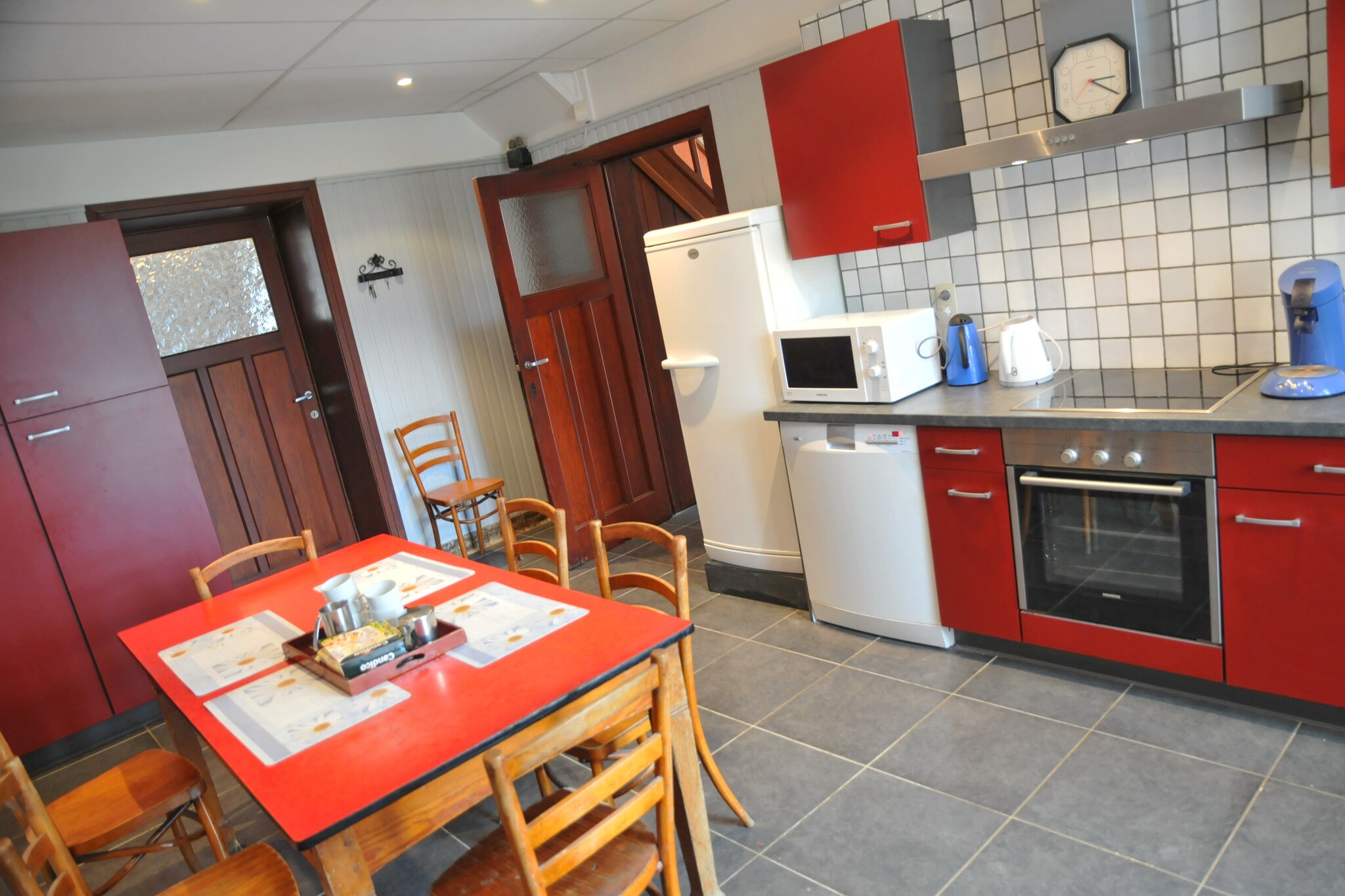 Vakantiehuis Bastogne max. 8 personen 2 huisdieren 4 slaapkamers sauna #8