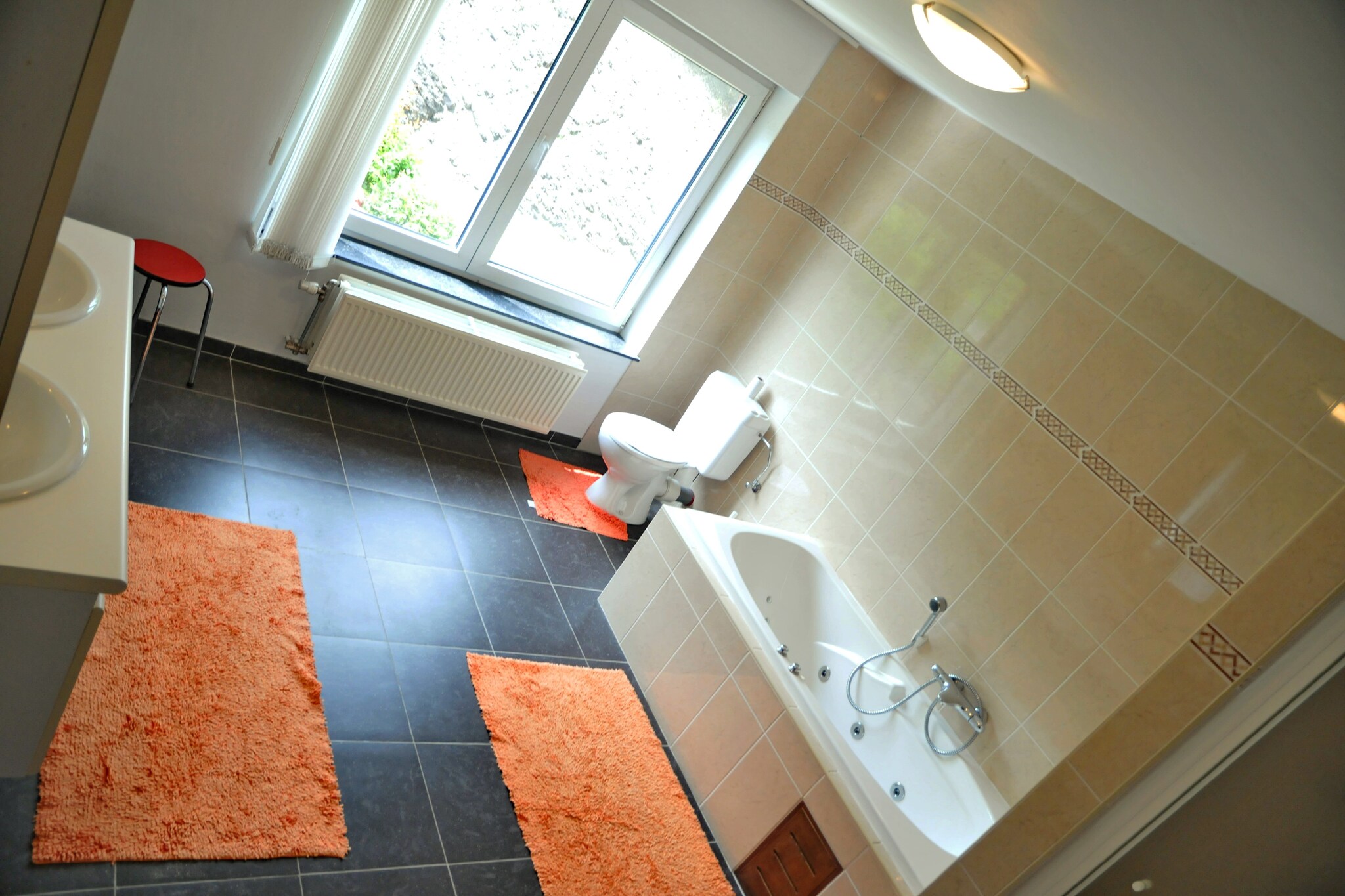 Vakantiehuis Noiseux max. 6 personen 3 slaapkamers #12