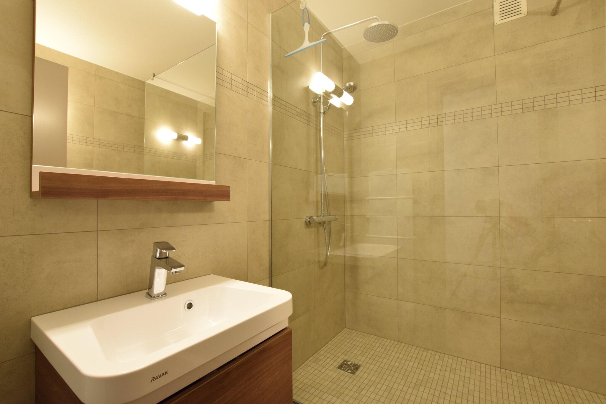 Vakantiehuis Rogery max. 8 personen 4 slaapkamers sauna #24