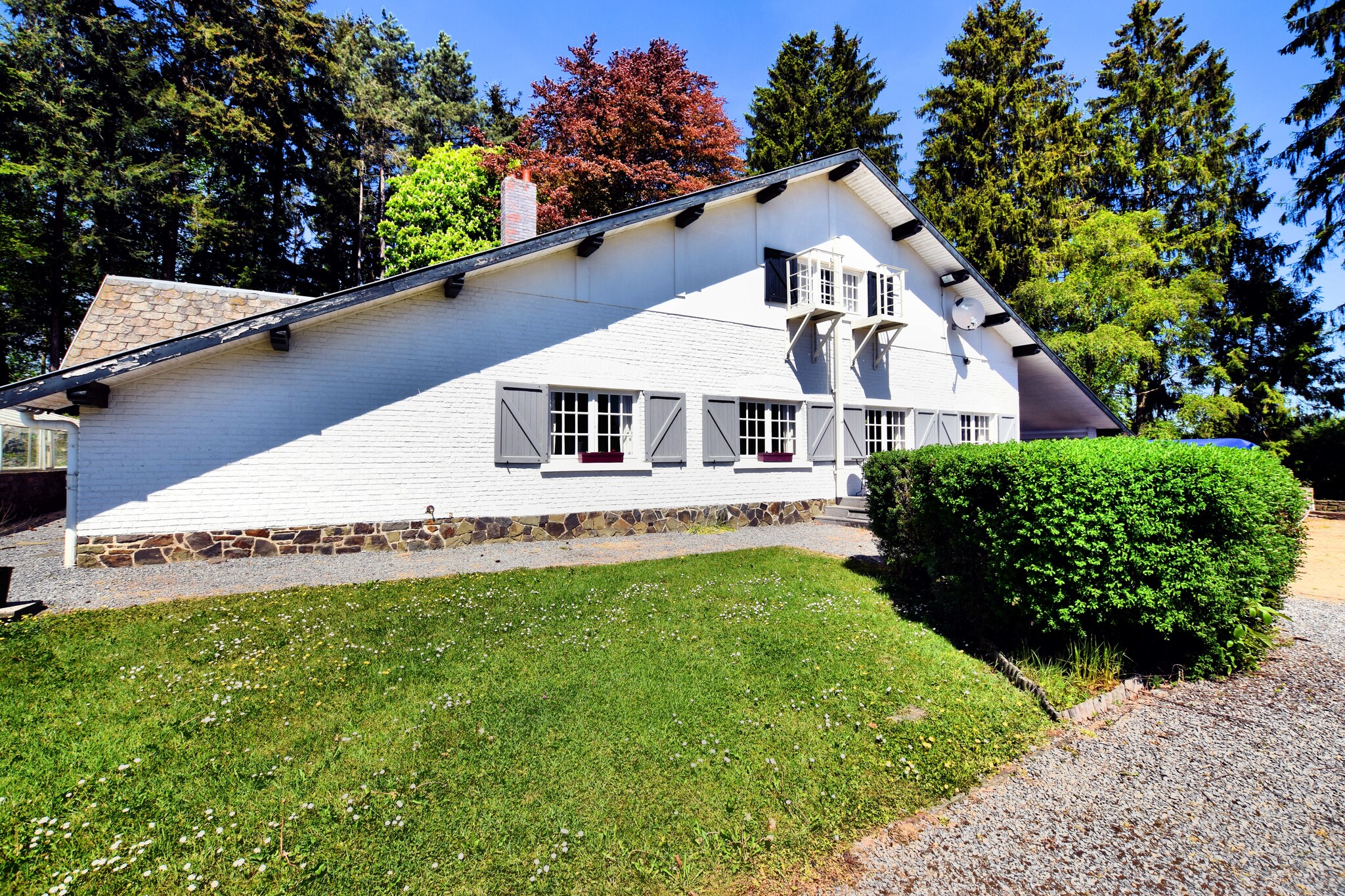 Vakantiehuizen Érezée EUR-BE-6997-63
