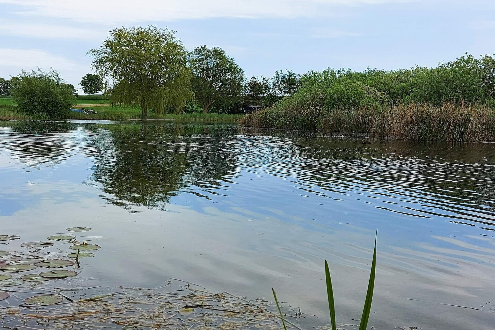 Luxe Spa Retreat aan Zee -- By Traum Ferienwohnungen-Waterzicht