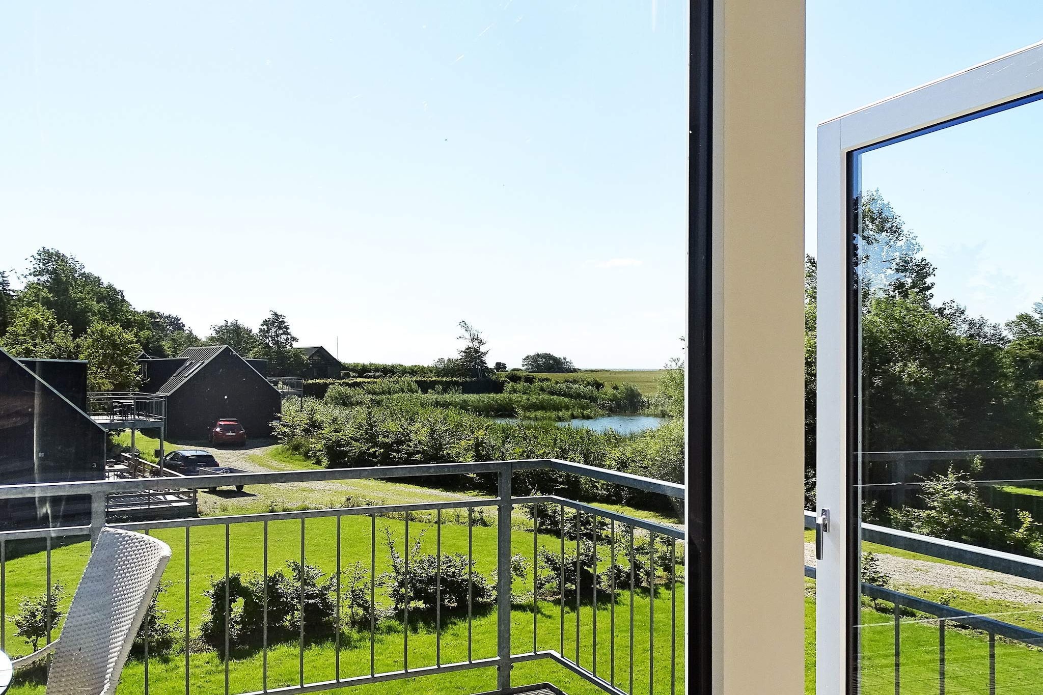 Luxe spa-resort aan zee - Waterzicht