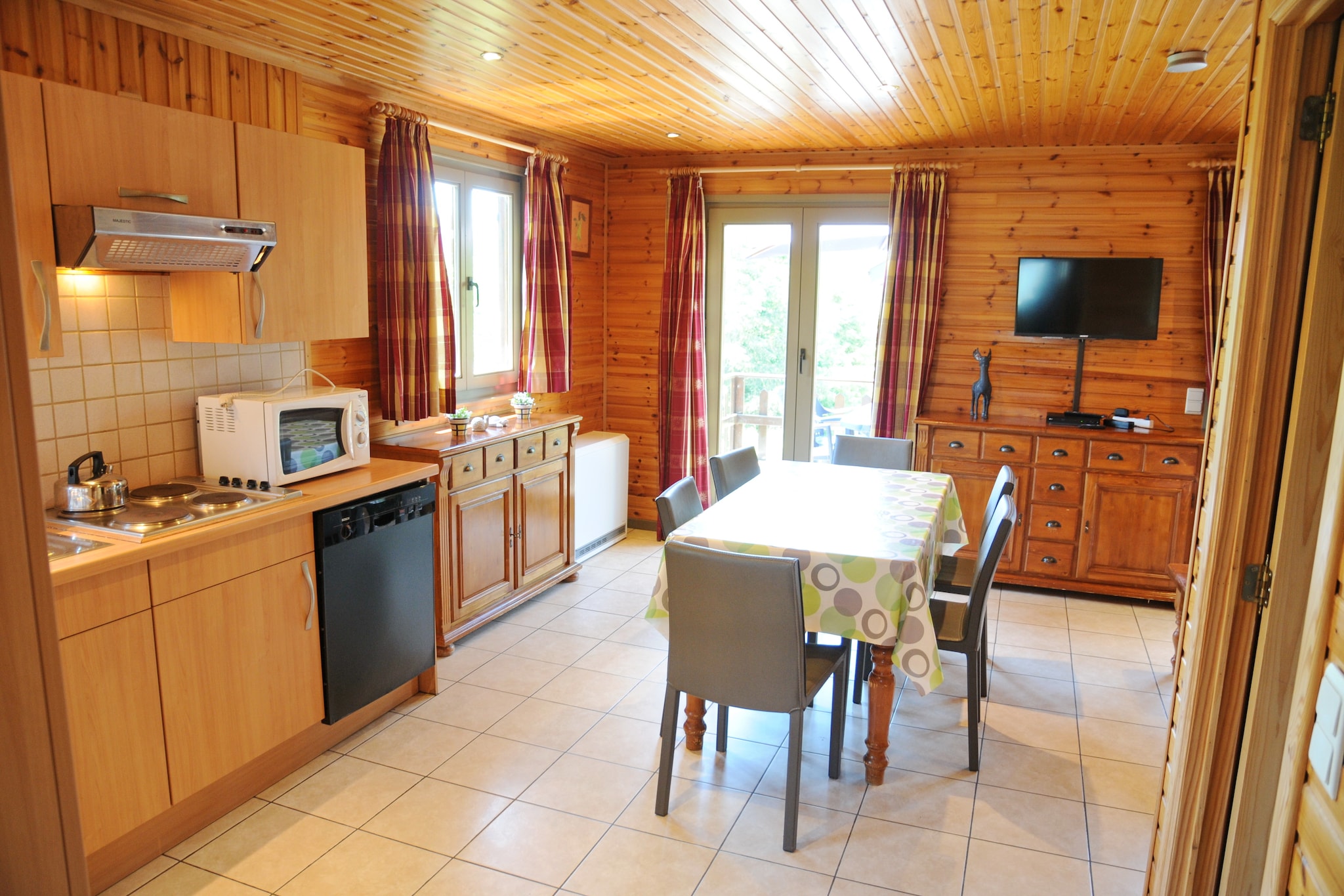 Vakantiehuis La Roche max. 6 personen 2 slaapkamers sauna #6