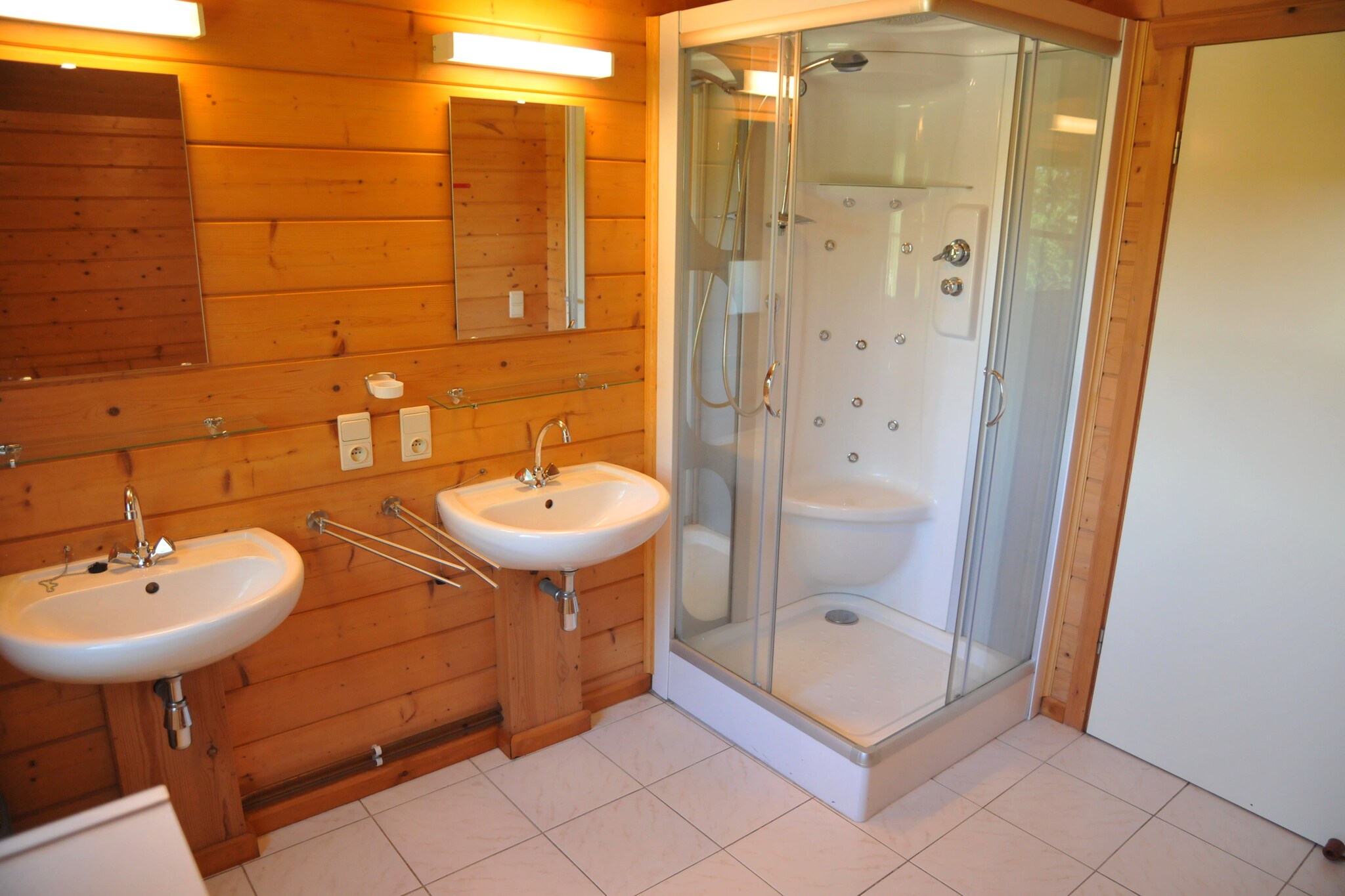 Vakantiehuis Hampteau max. 9 personen 4 slaapkamers #13