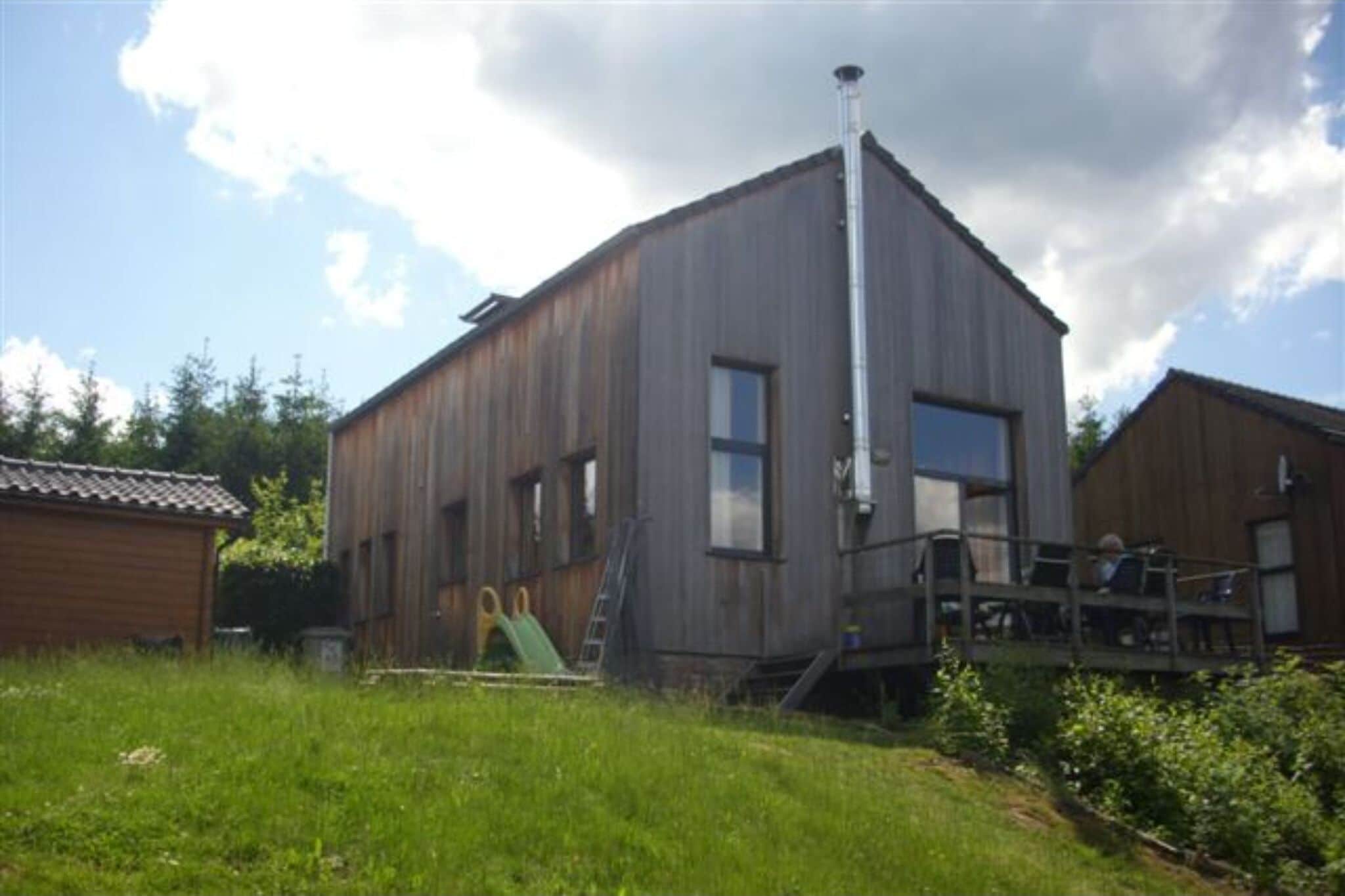 Maison de vacances moderne avec jardin située à Houffalize