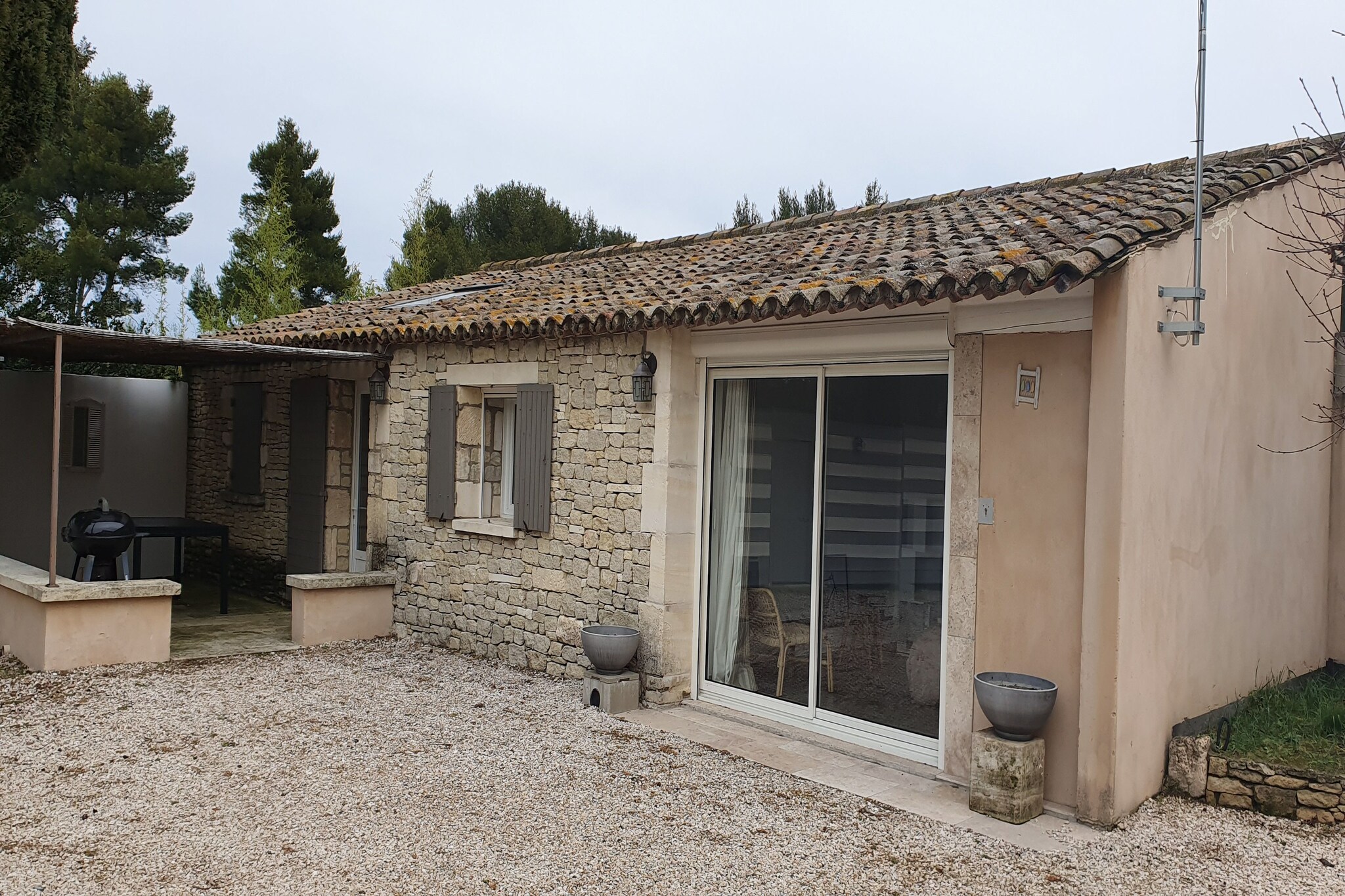 If you are looking for peace and comfort in the Orgon city, look no farther as this holiday home with a large swimming pool, wooded garden and its olive grove will do the trick! Ideal for a small family or a group, it offers a barbeque on shaded terrace for some fun and frolic and private car park. Automobile Museum of Provence is close by, so are restaurants and supermarkets. Camping Happy Valley is 3 km away. The Provencal markets (Wednesday in Saint Remy, Thursday in Maussane les Alpilles, Friday in Eygalières) with the scents of the Midi will charm onlookers! Les Baux de Provence, offer, from the top of its famous castle, an exceptional view of Provence and the Alpilles. Its Carrières de Lumières with its sound and light shows will allow you to discover Artists and various themes in an exceptional staging.Avignon (30 min) will welcome you to its century-old walls with, in July, its famous Festival! The home has a washing machine. Marseille Provence Airport is 61 km away. About Belvilla When you stay in a Belvilla home, you can rest assured of a unique holiday home in ideal surroundings at an attractive price. The portfolio of accommodations consists of more than 40,000-holiday homes in 20 European countries. Interested in a weekend getaway, a summer or winter sports holiday or simply a short break? Do you prefer the coast, the countryside or the mountains? Whatever your preference, there is a Belvilla home to meet your needs, from a cosy gîte for two to a castle big enough for the entire family, from an apartment in the heart of Rome to a cabin in the middle of nowhere, from a simple tree house to a luxury dream villa and from close to home to the other side of Europe. A Belvilla home gives you the freedom to enjoy breakfast in your pyjamas or continue a good conversation into the morning hours without having to worry about the bar's closing time. Prepare gourmet meals with fresh local ingredients in your own kitchen and take advantage of having your own swimming pool to do as many cannonballs as you want! In other words, you can enjoy complete privacy in your home away from home.