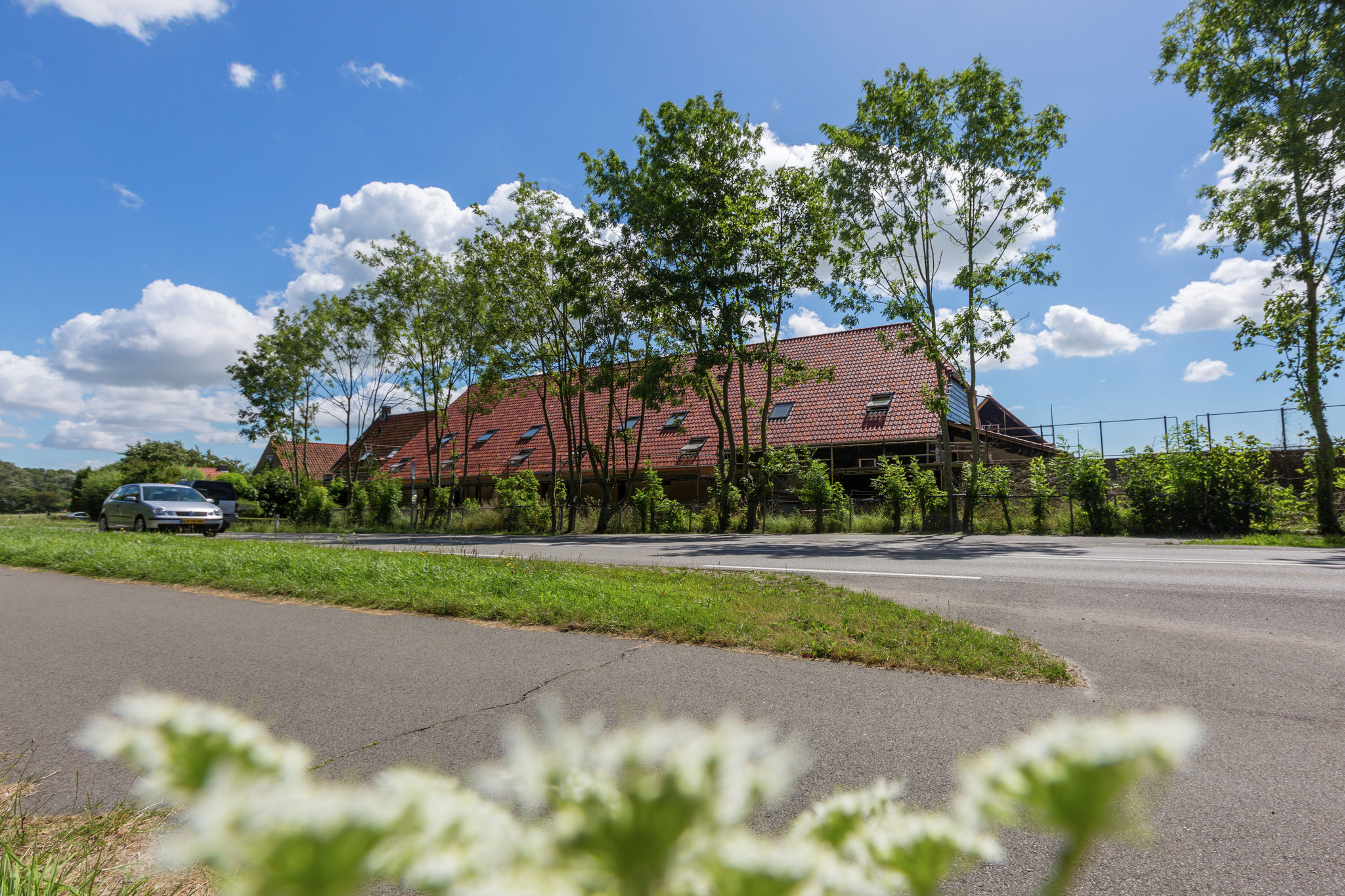 Jolie maison de vacances à Oostkapelle avec jardin