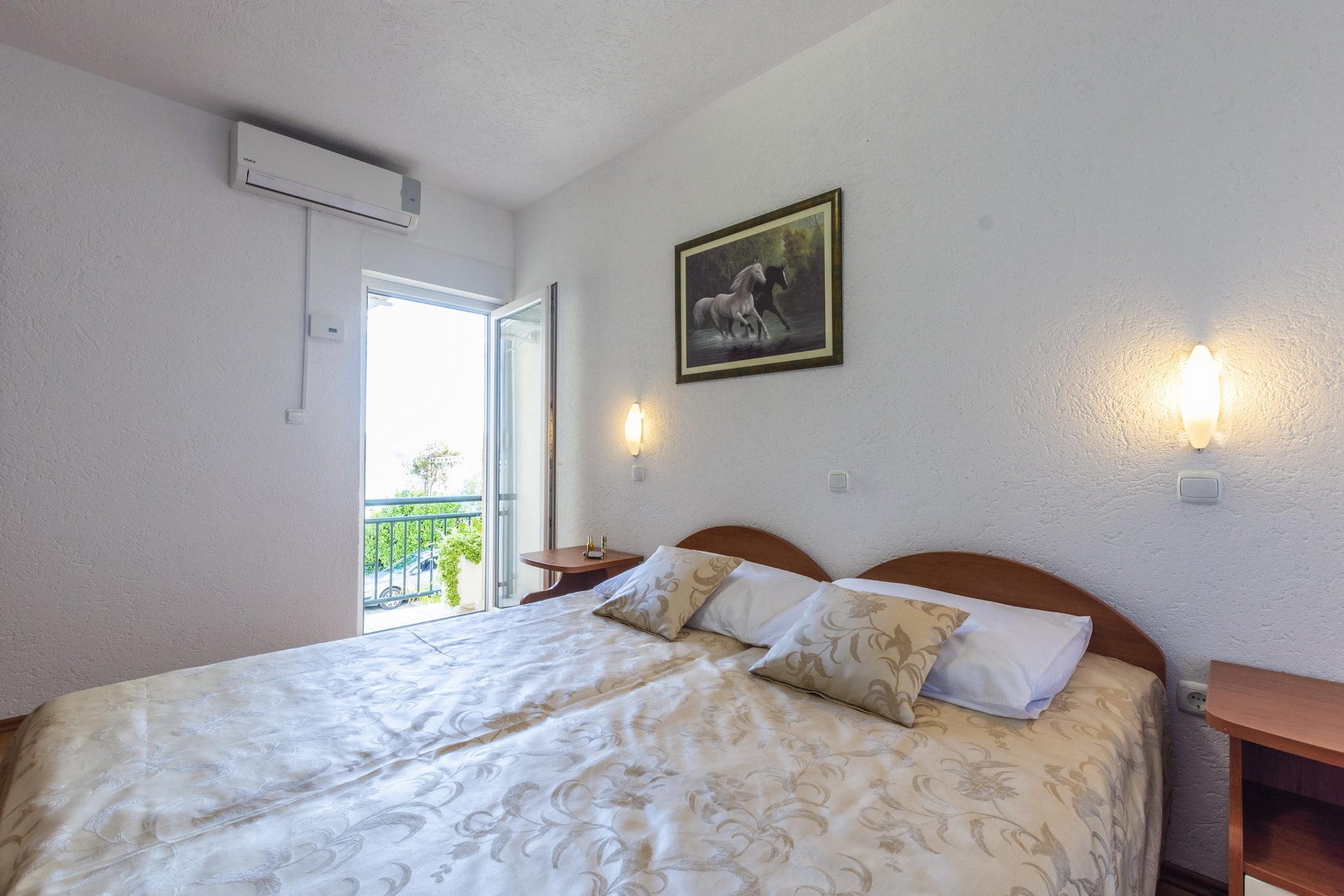 Shared pool apartment David - first floor - Slaapkamer