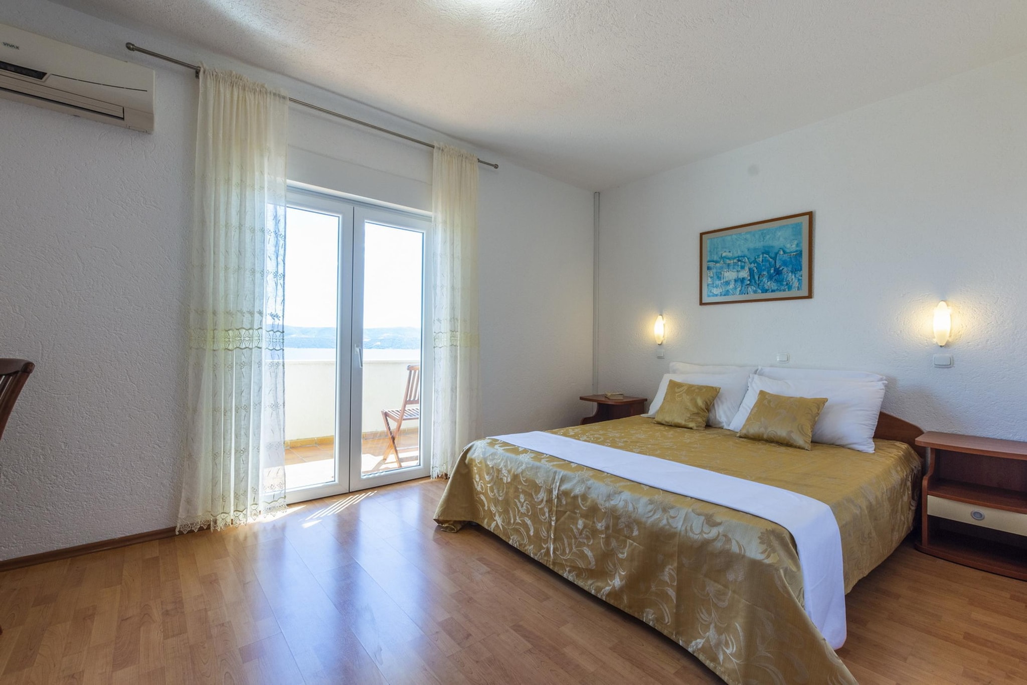 Shared pool apartment David - first floor - Slaapkamer