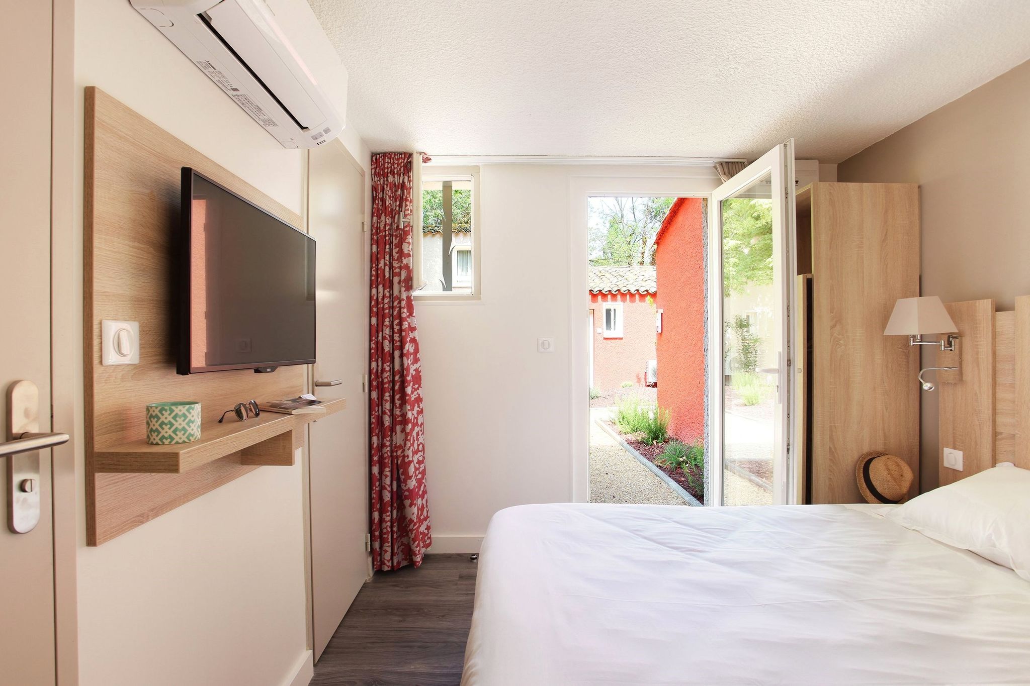 Mooi vakantiehuis met airconditioning op een rustig domein