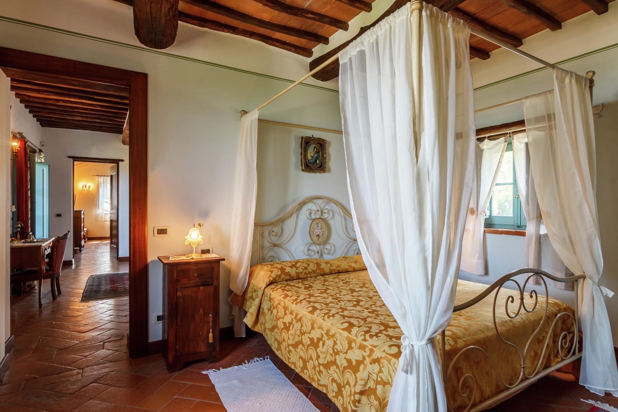 Bed Room