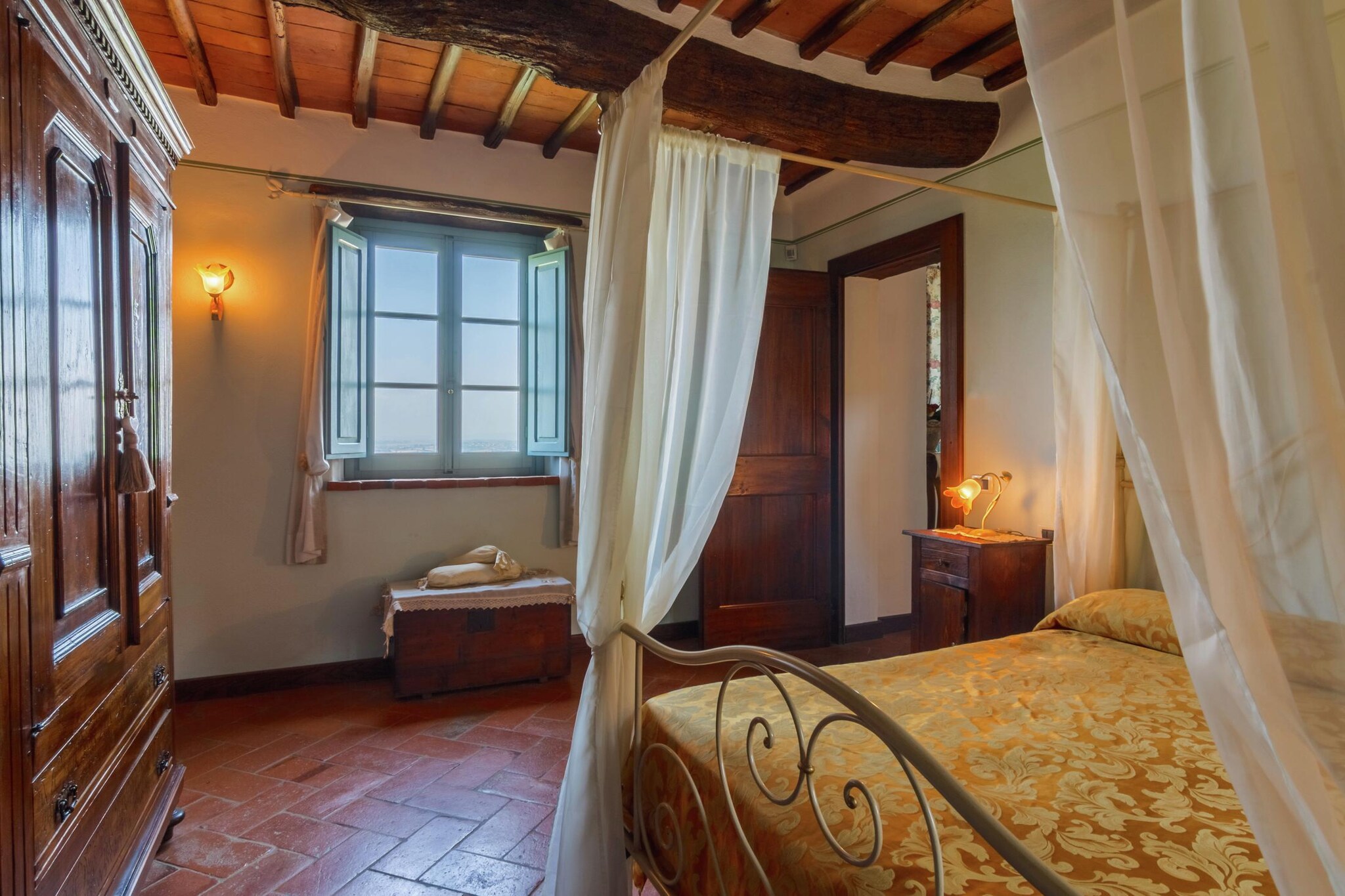 Bed Room