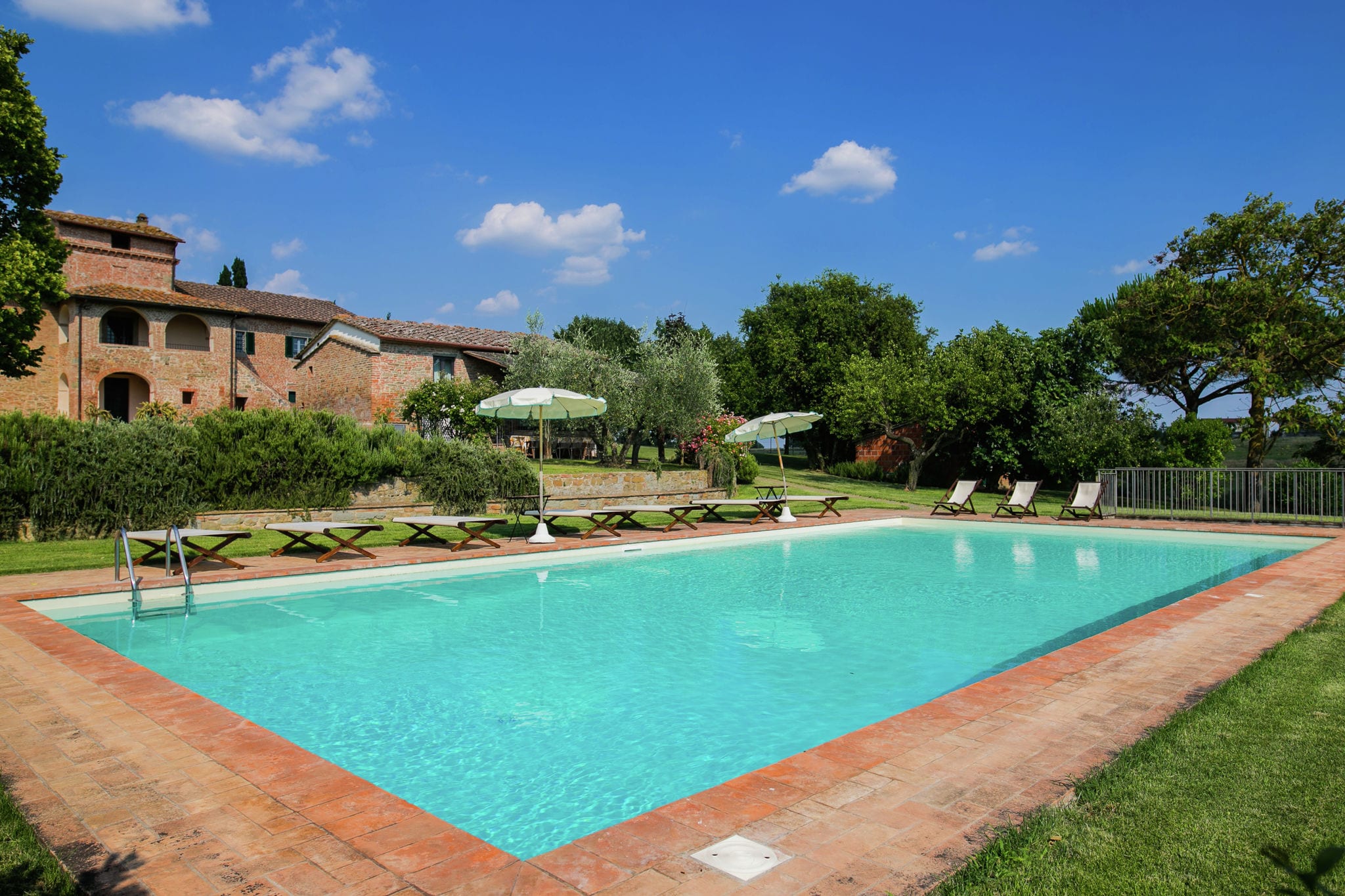 Villa cossue à Cortona, avec piscine