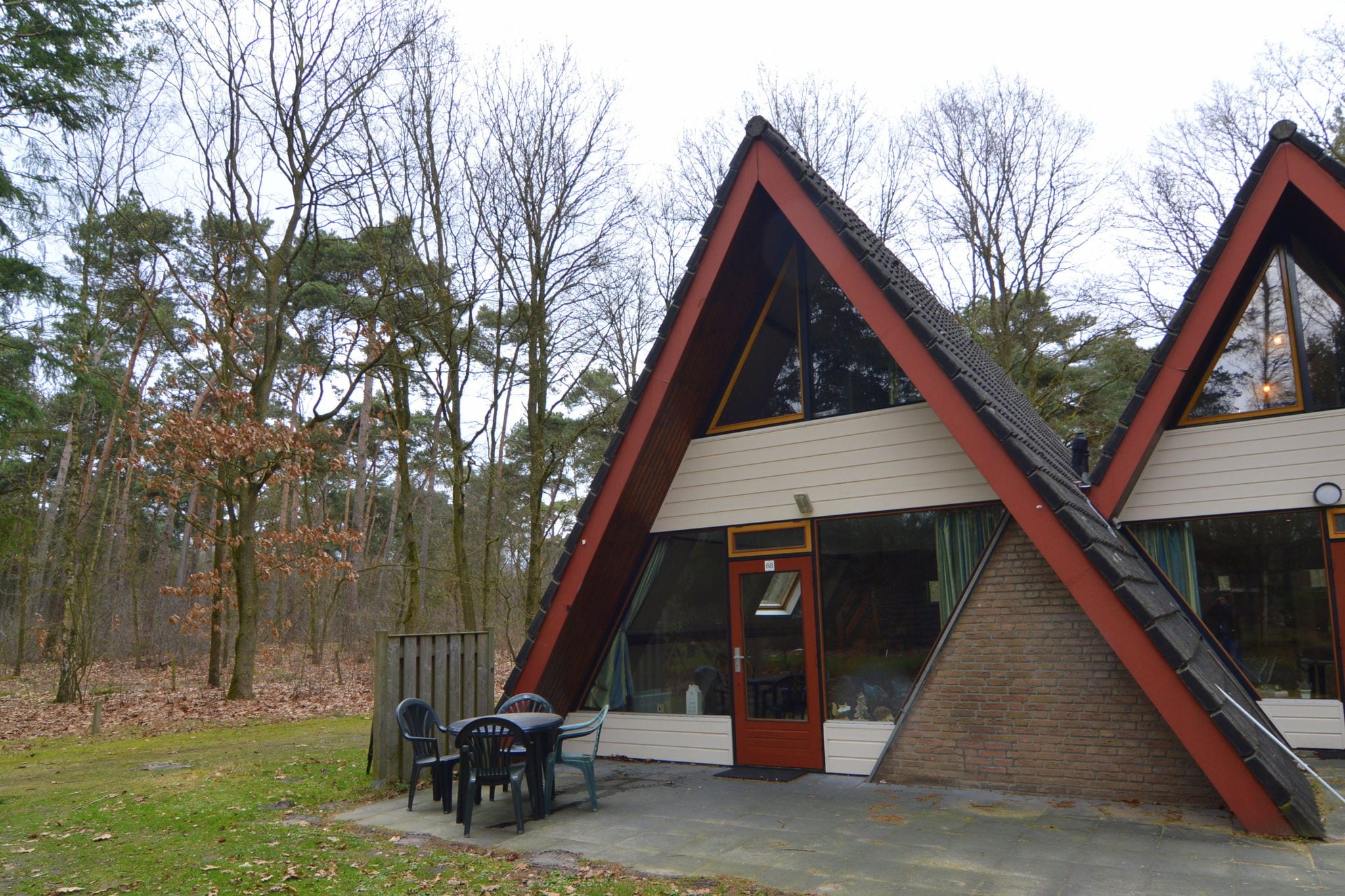 Maison de vacances moderne, Limbourg, au cœur d'une forêt